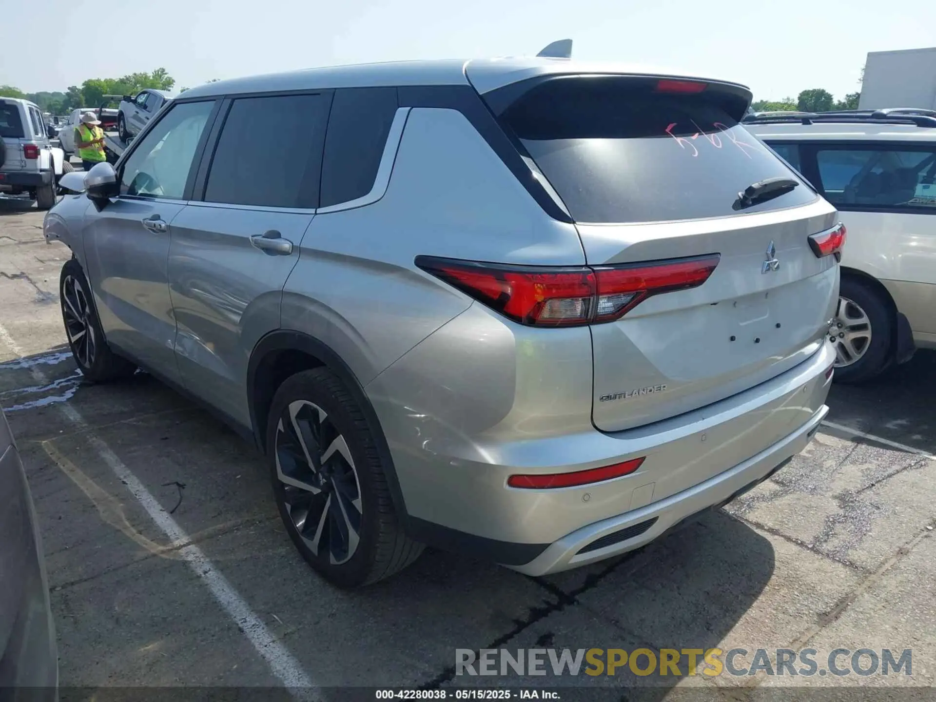 3 Photograph of a damaged car JA4J3VA83RZ027953 MITSUBISHI OUTLANDER 2024
