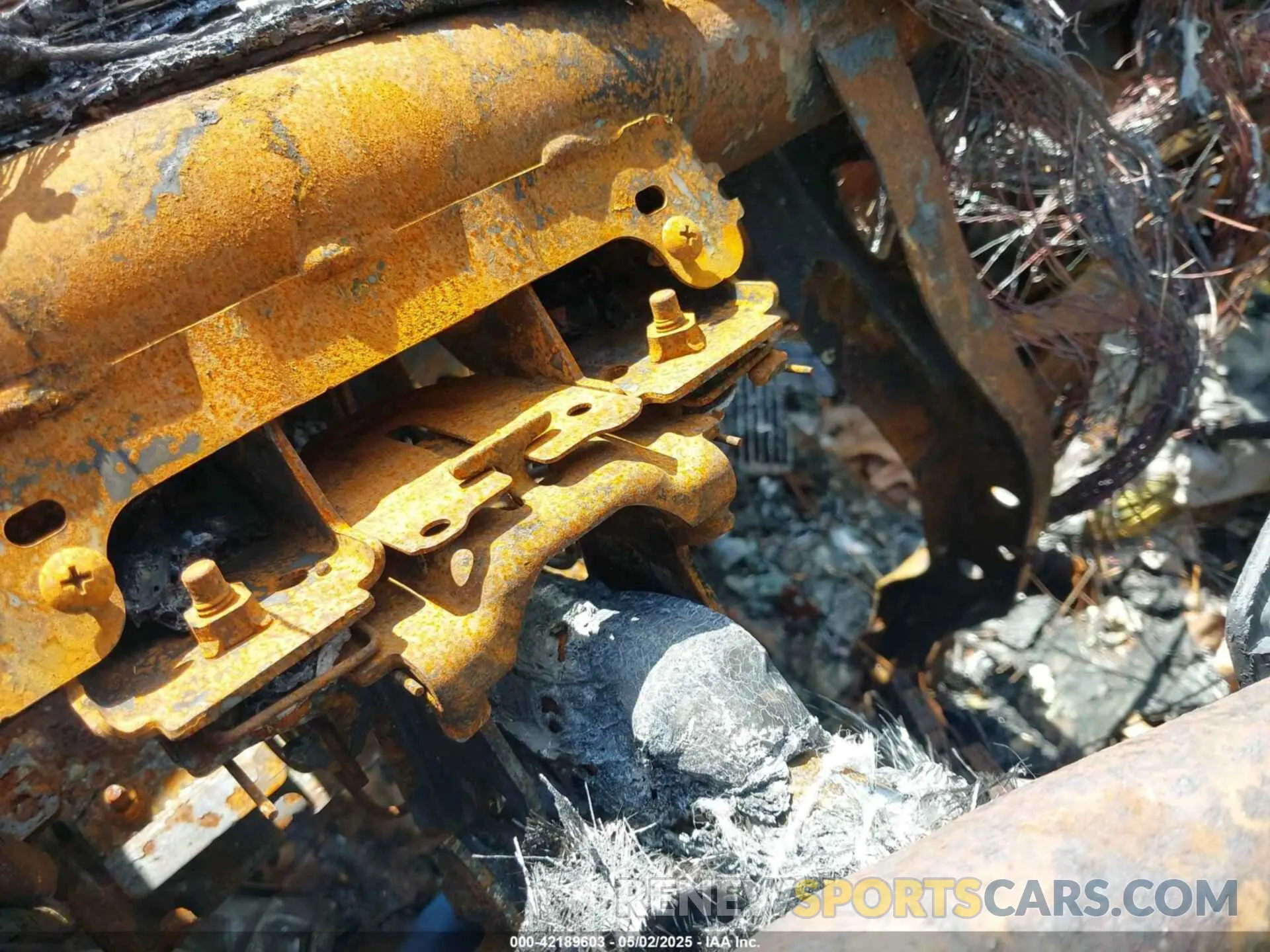 11 Photograph of a damaged car JA4J3VA83RZ030206 MITSUBISHI OUTLANDER 2024