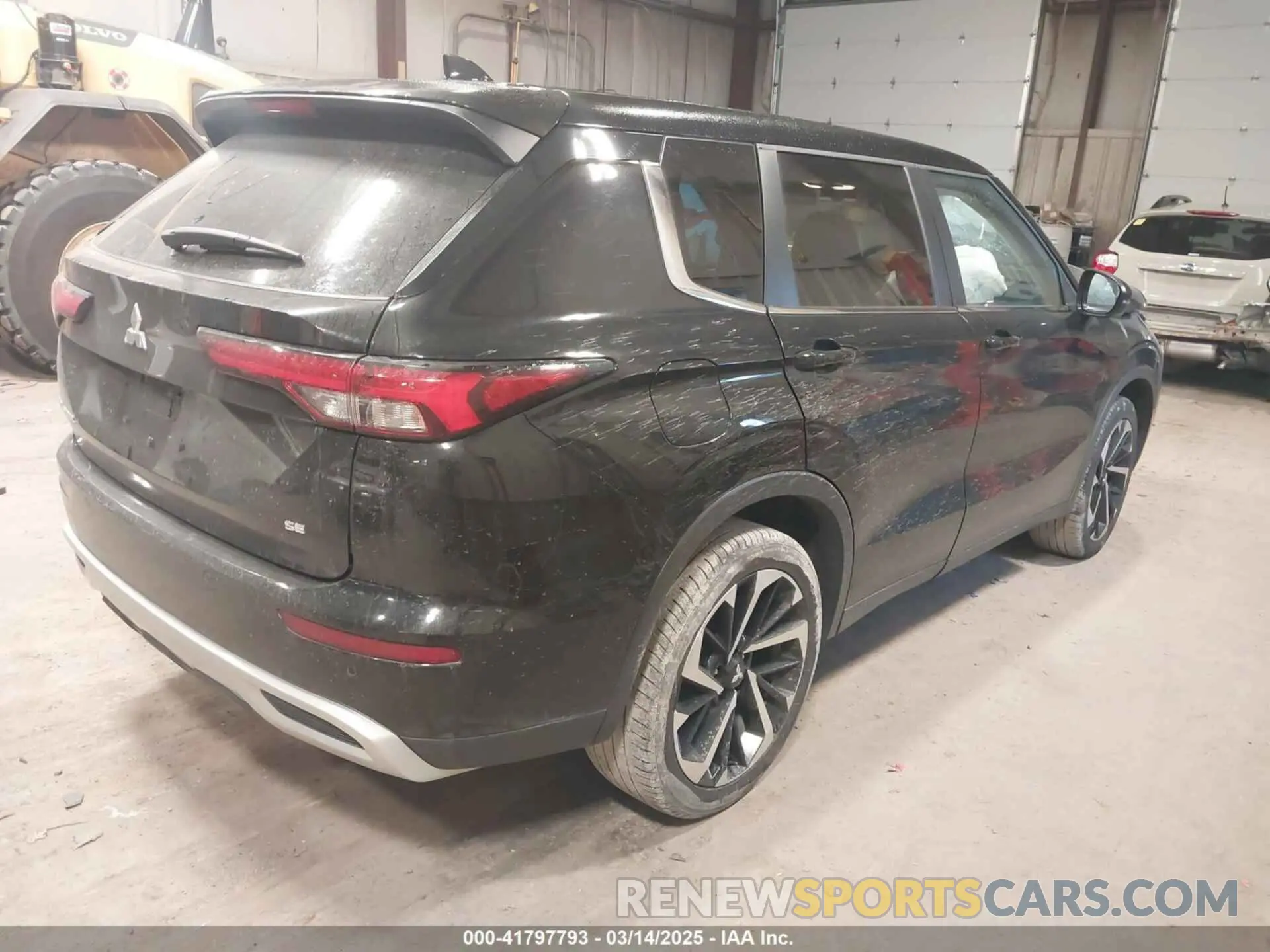 4 Photograph of a damaged car JA4J3VA83RZ077087 MITSUBISHI OUTLANDER 2024