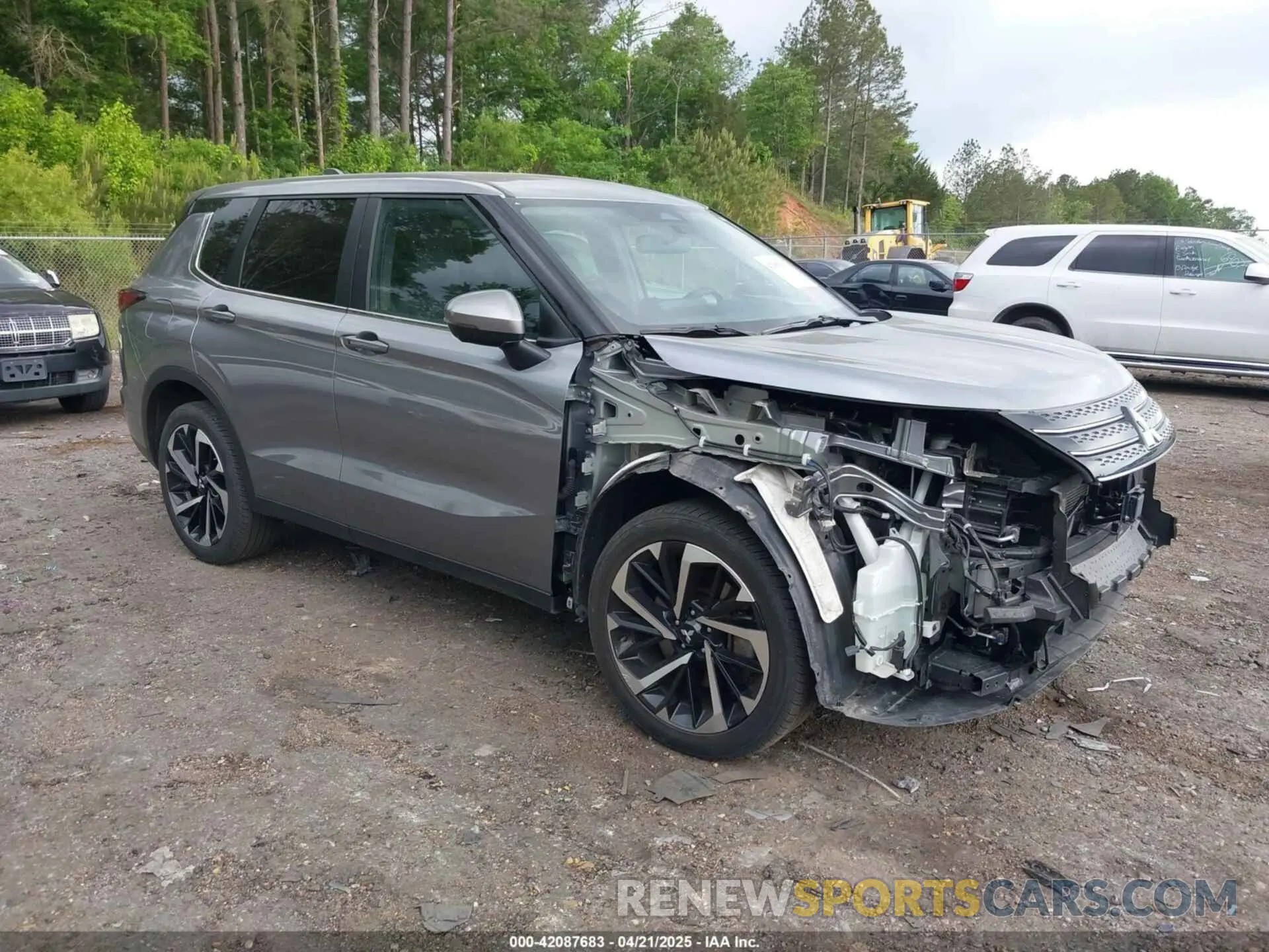 1 Photograph of a damaged car JA4J3VA86RZ047422 MITSUBISHI OUTLANDER 2024