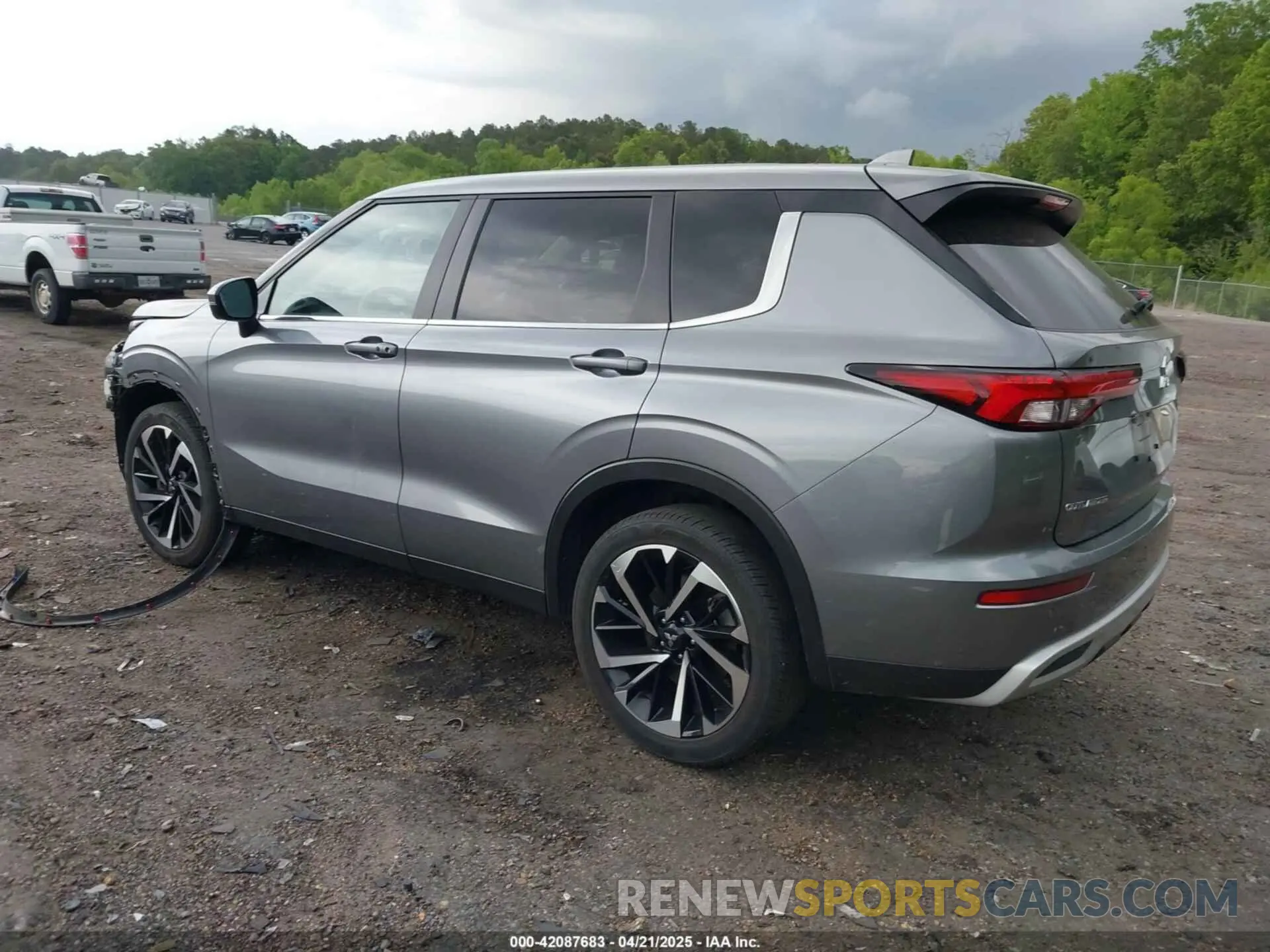 3 Photograph of a damaged car JA4J3VA86RZ047422 MITSUBISHI OUTLANDER 2024