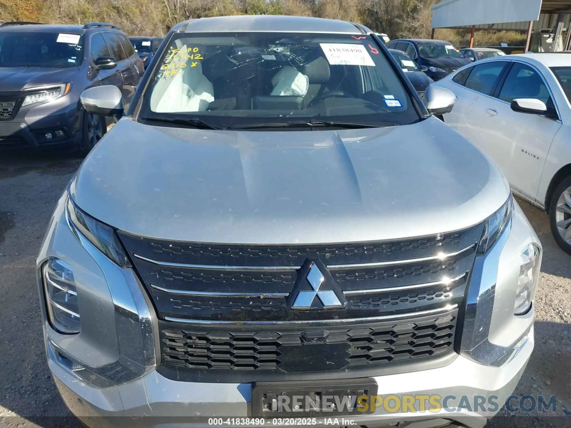 11 Photograph of a damaged car JA4J3VA86RZ082350 MITSUBISHI OUTLANDER 2024