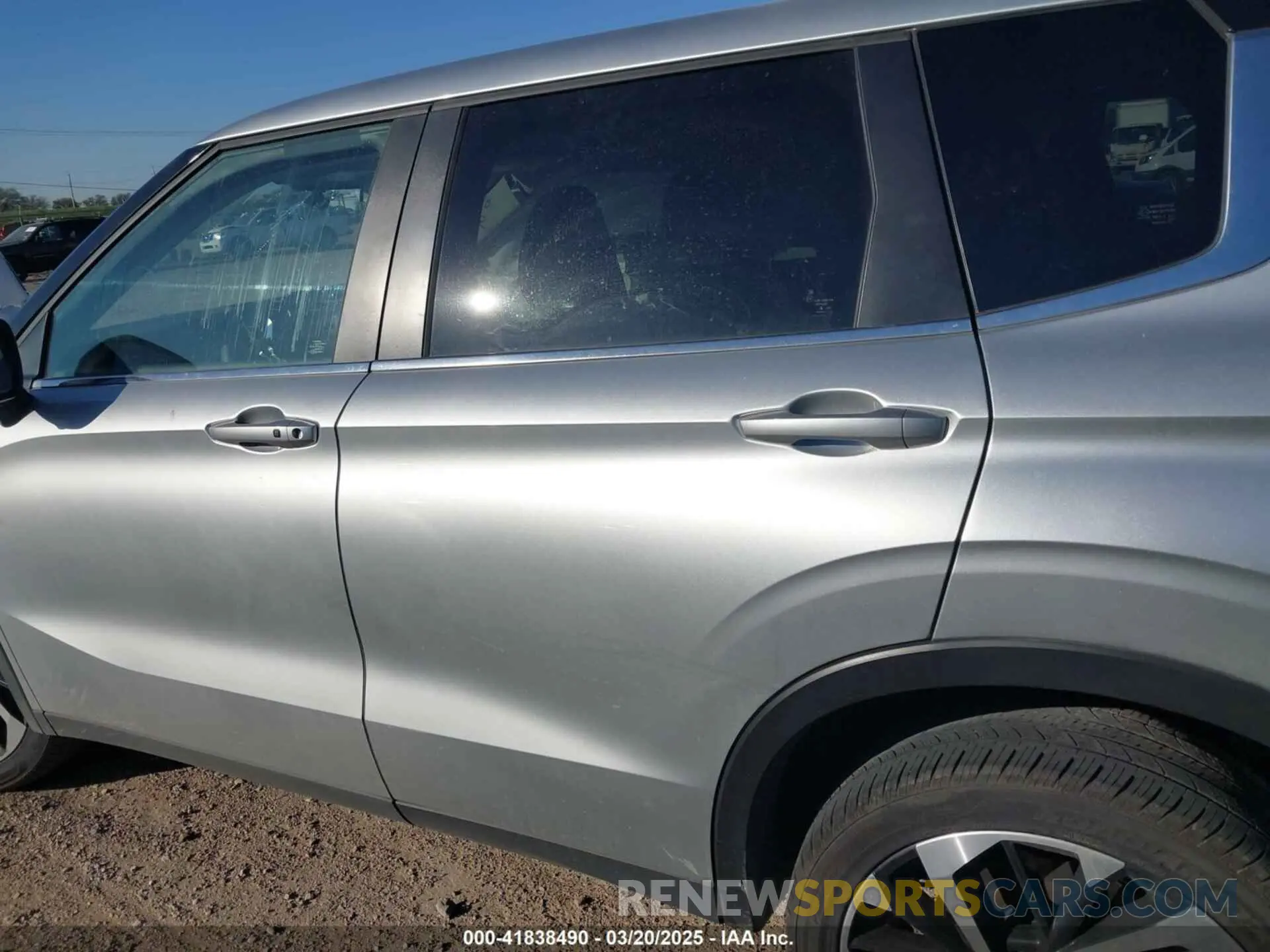 13 Photograph of a damaged car JA4J3VA86RZ082350 MITSUBISHI OUTLANDER 2024