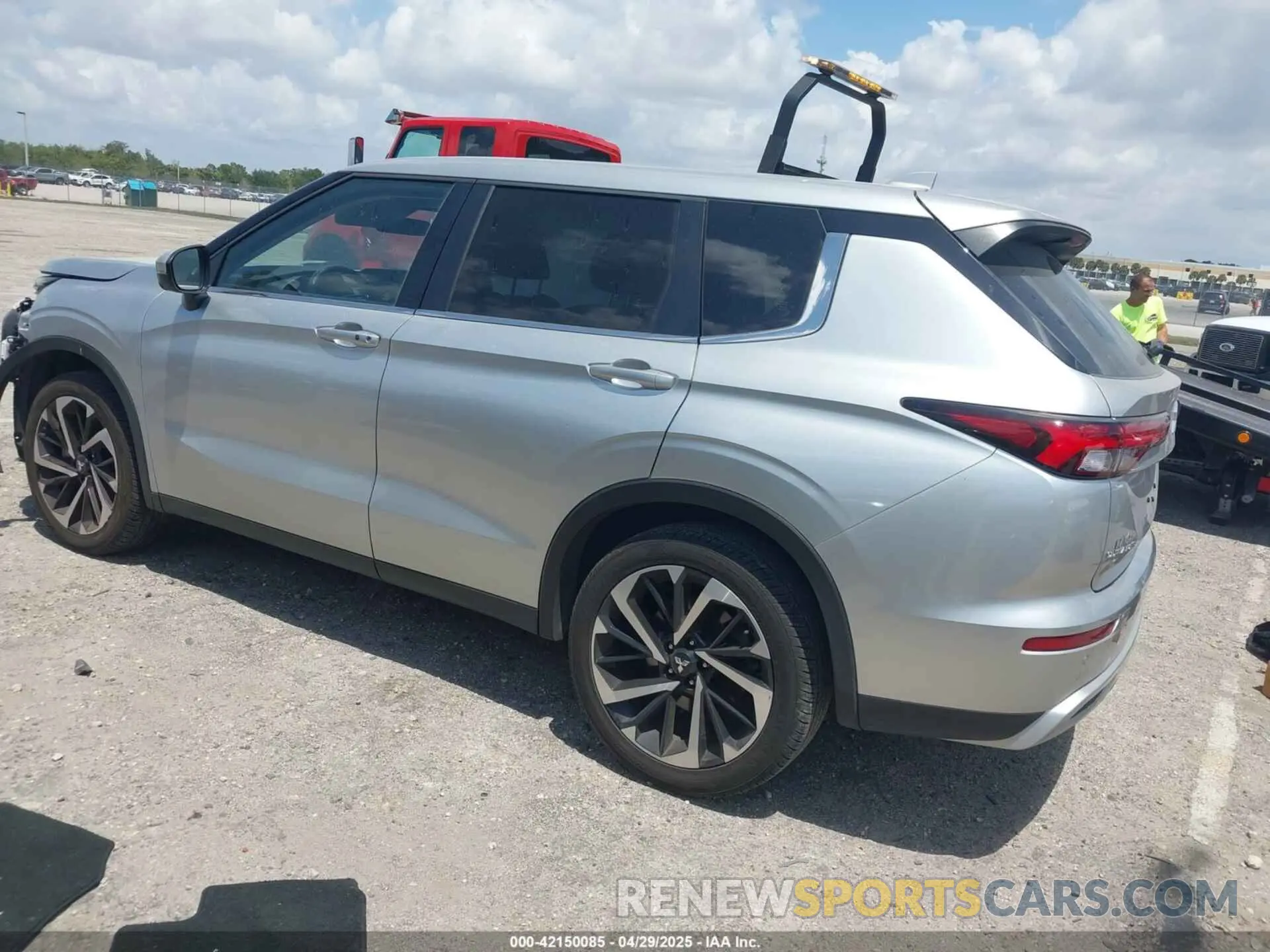 3 Photograph of a damaged car JA4J3VA87RZ012811 MITSUBISHI OUTLANDER 2024