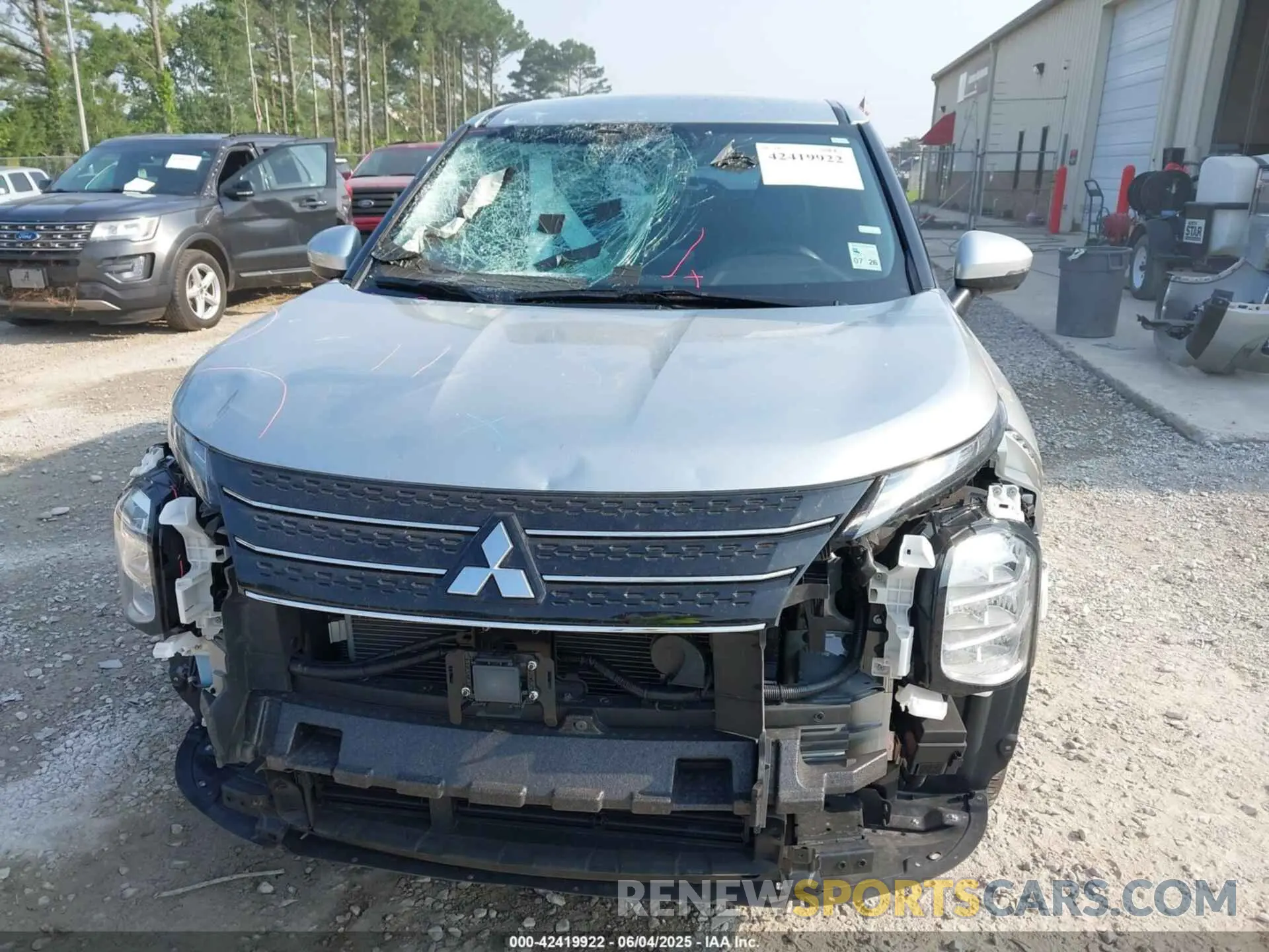 6 Photograph of a damaged car JA4J3VA89RZ067874 MITSUBISHI OUTLANDER 2024
