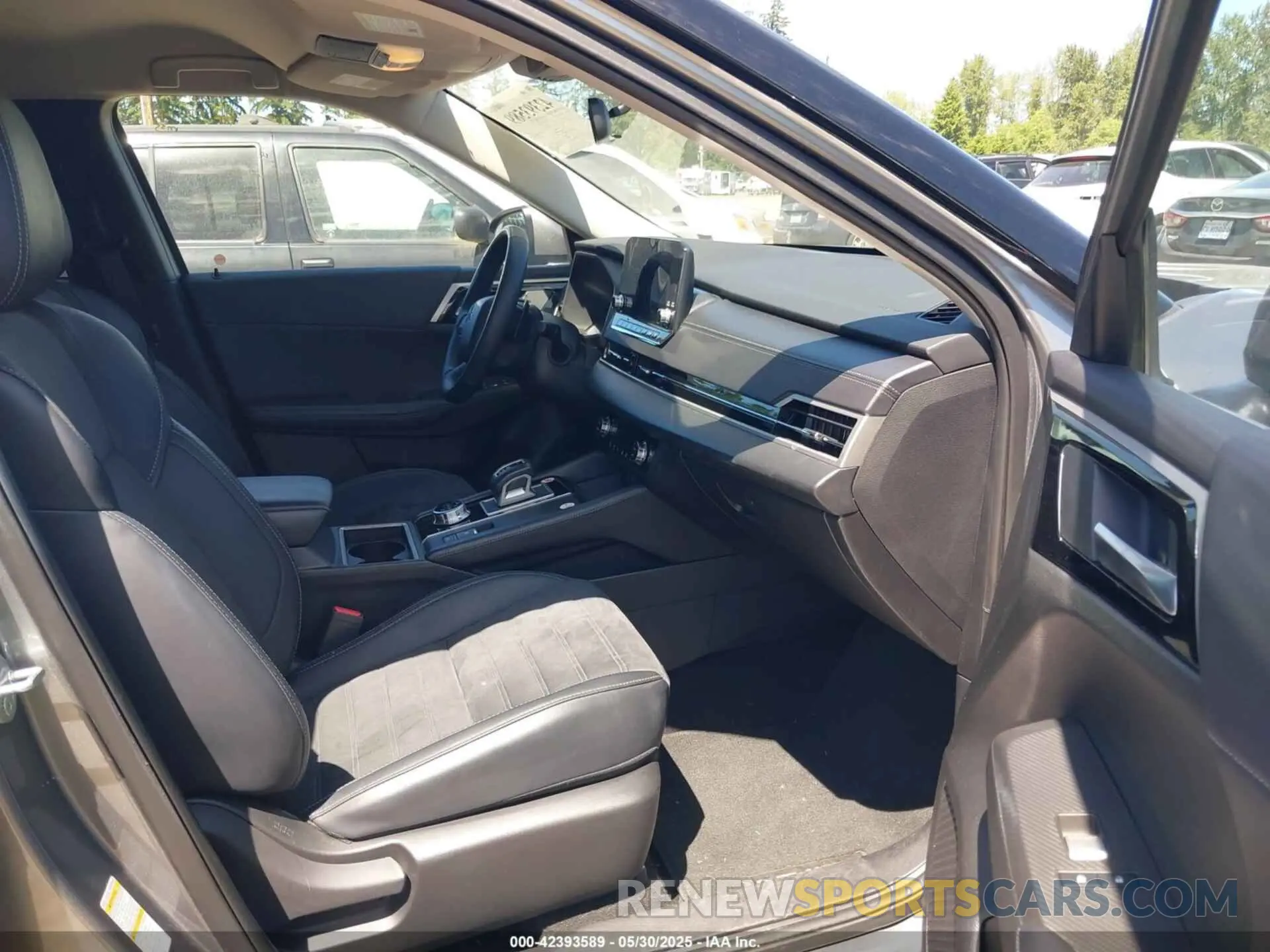5 Photograph of a damaged car JA4J3VA8XRZ041588 MITSUBISHI OUTLANDER 2024