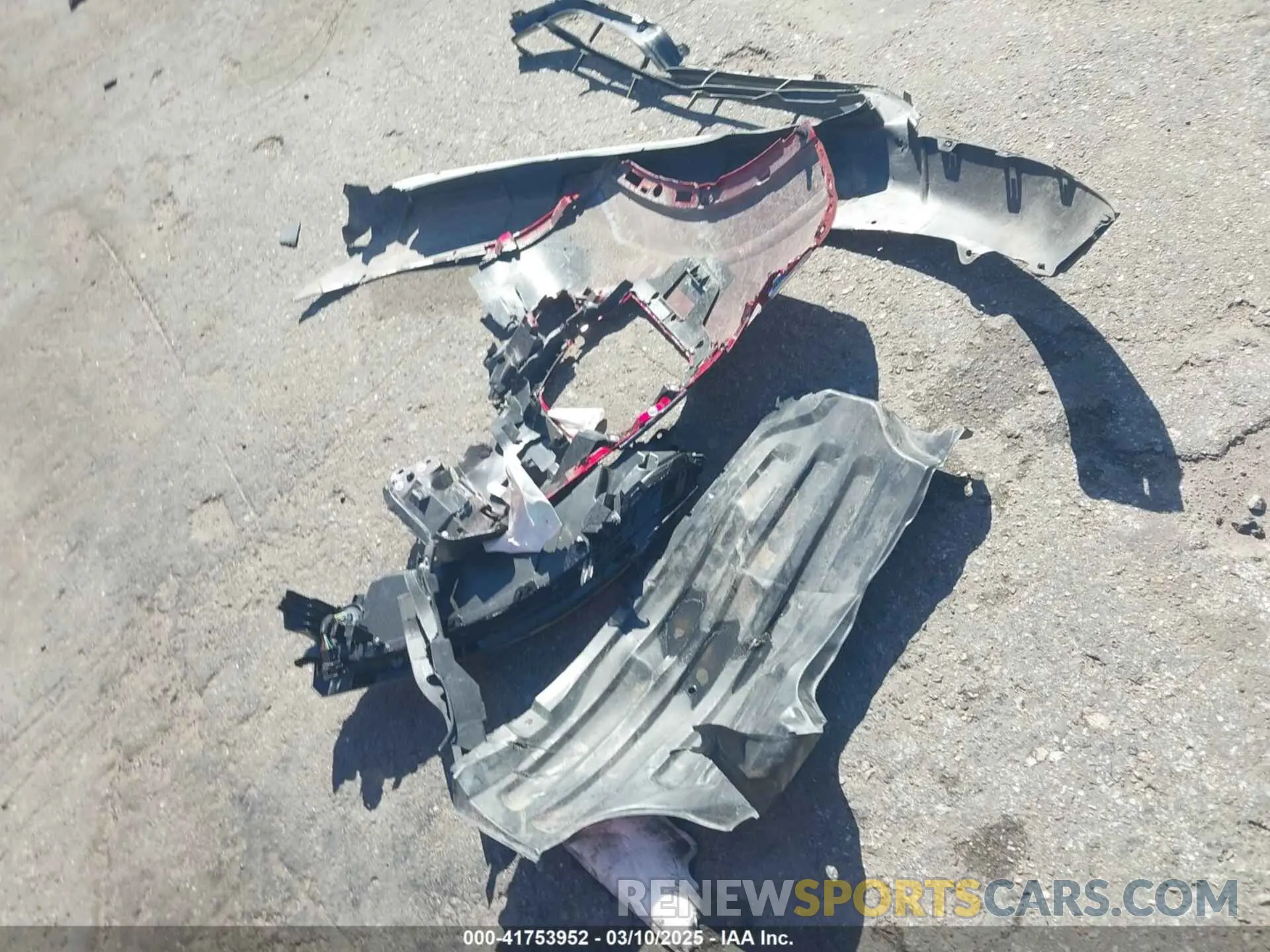 11 Photograph of a damaged car JA4J3VA8XRZ081086 MITSUBISHI OUTLANDER 2024