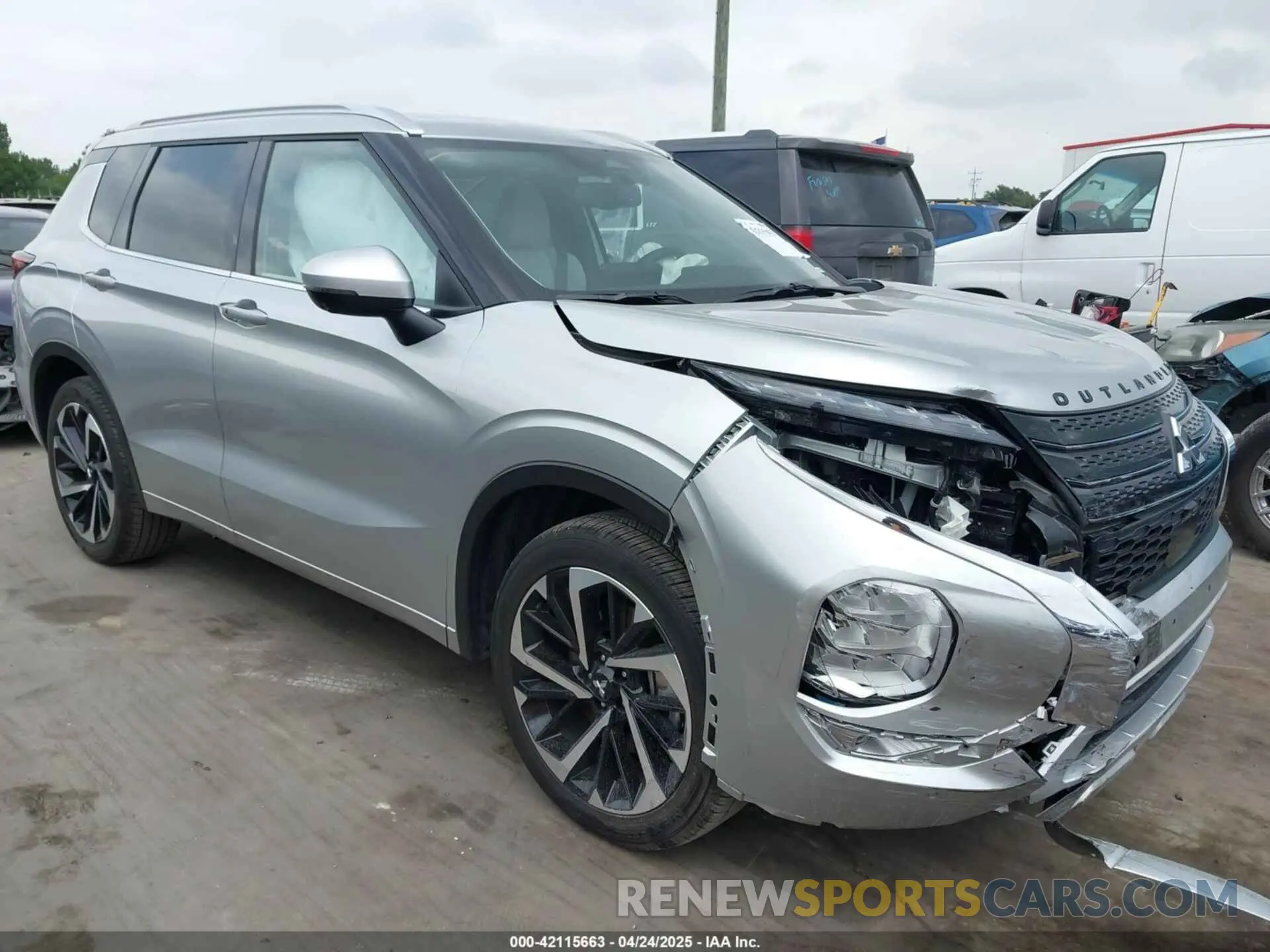 1 Photograph of a damaged car JA4J3WA81RZ084206 MITSUBISHI OUTLANDER 2024