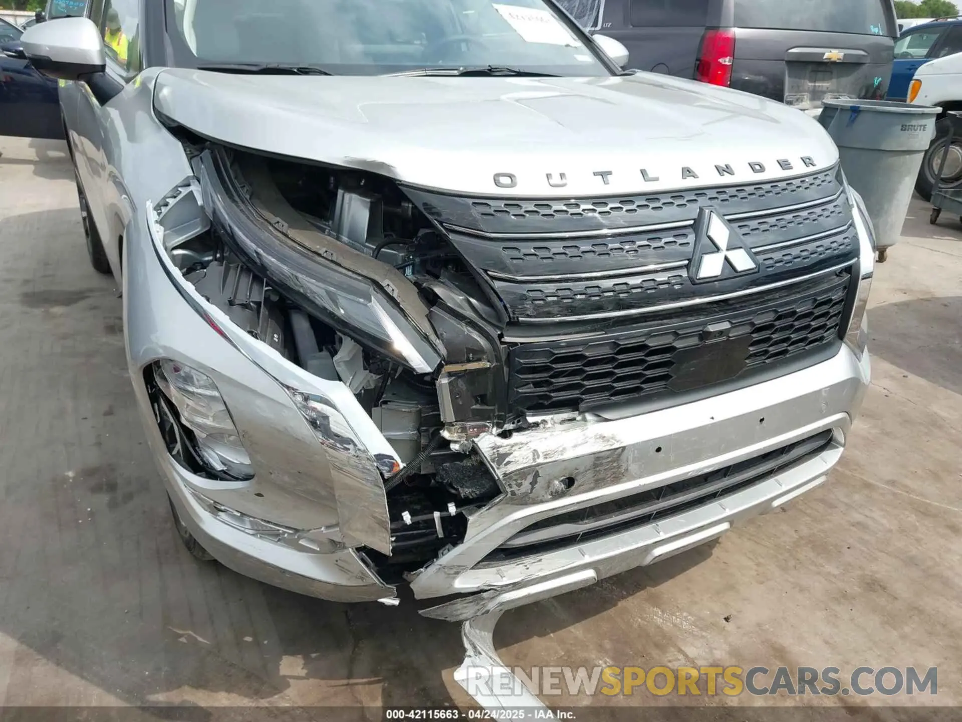 6 Photograph of a damaged car JA4J3WA81RZ084206 MITSUBISHI OUTLANDER 2024