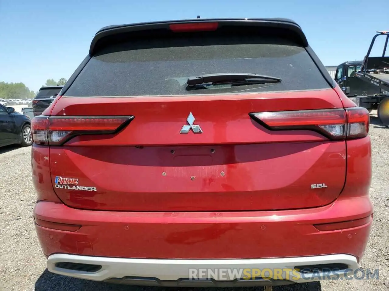 6 Photograph of a damaged car JA4J3WA82RZ003570 MITSUBISHI OUTLANDER 2024