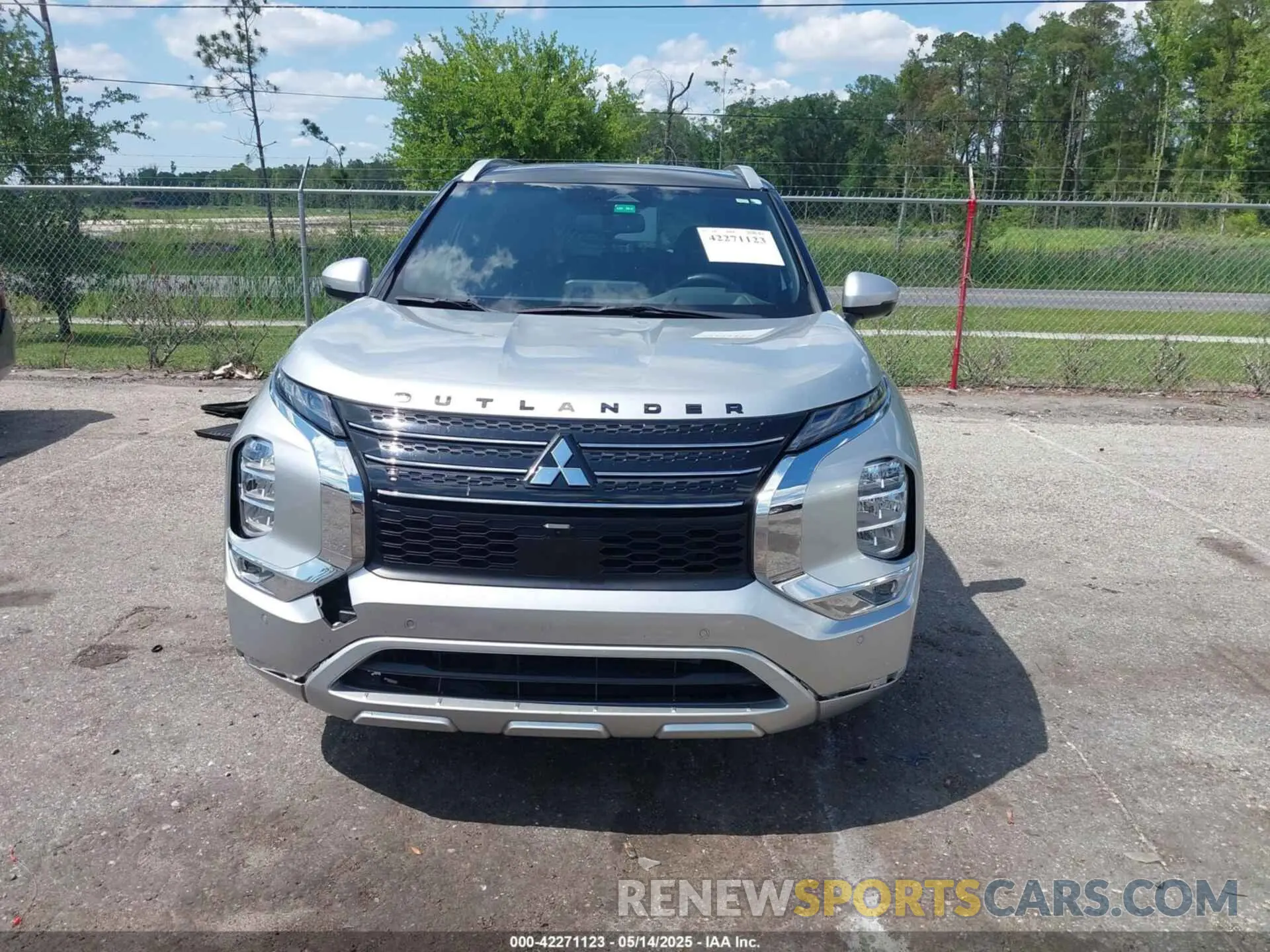 13 Photograph of a damaged car JA4J3WA84RZ002792 MITSUBISHI OUTLANDER 2024