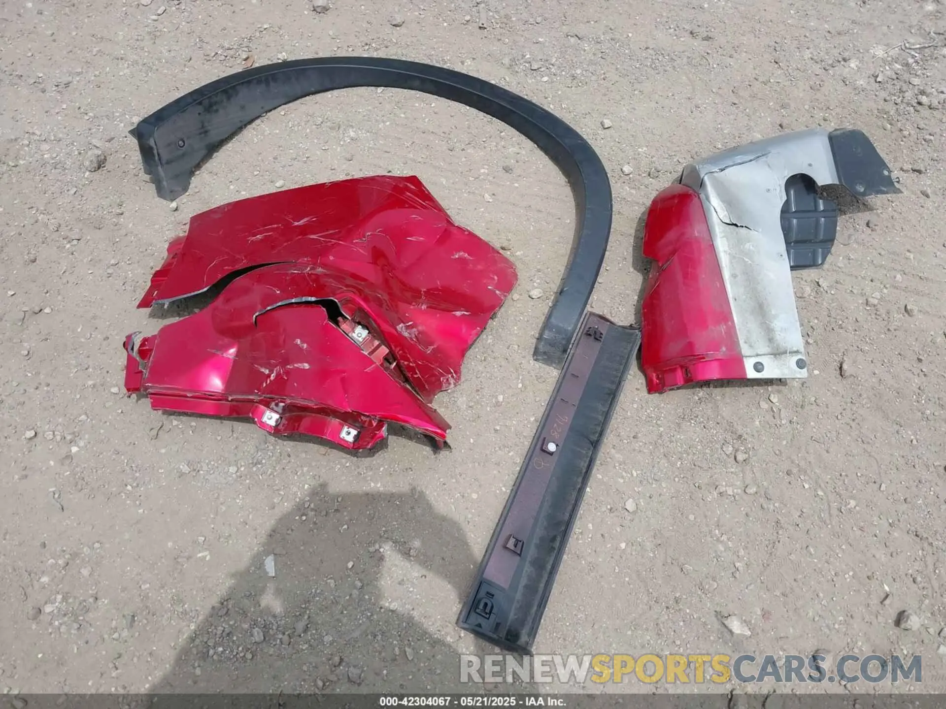 12 Photograph of a damaged car JA4J3WA87RZ012961 MITSUBISHI OUTLANDER 2024