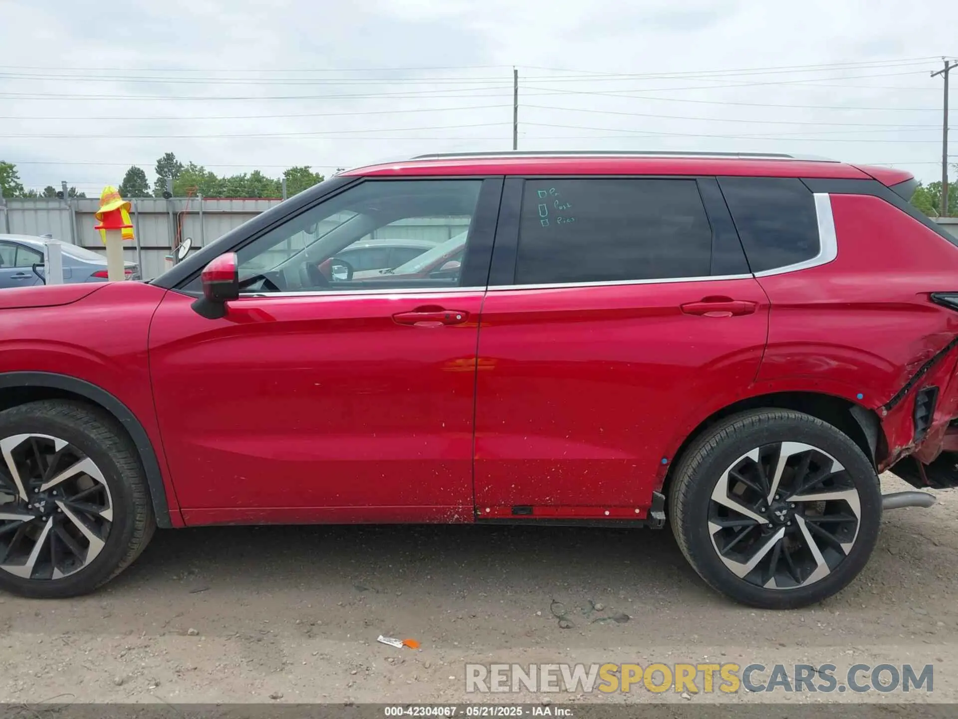 15 Photograph of a damaged car JA4J3WA87RZ012961 MITSUBISHI OUTLANDER 2024
