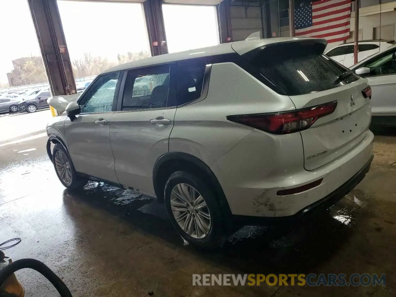 2 Photograph of a damaged car JA4J4UA87RZ018289 MITSUBISHI OUTLANDER 2024
