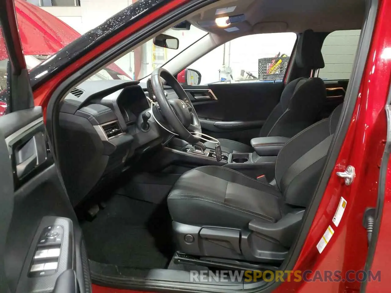 7 Photograph of a damaged car JA4J4UA89RZ042805 MITSUBISHI OUTLANDER 2024