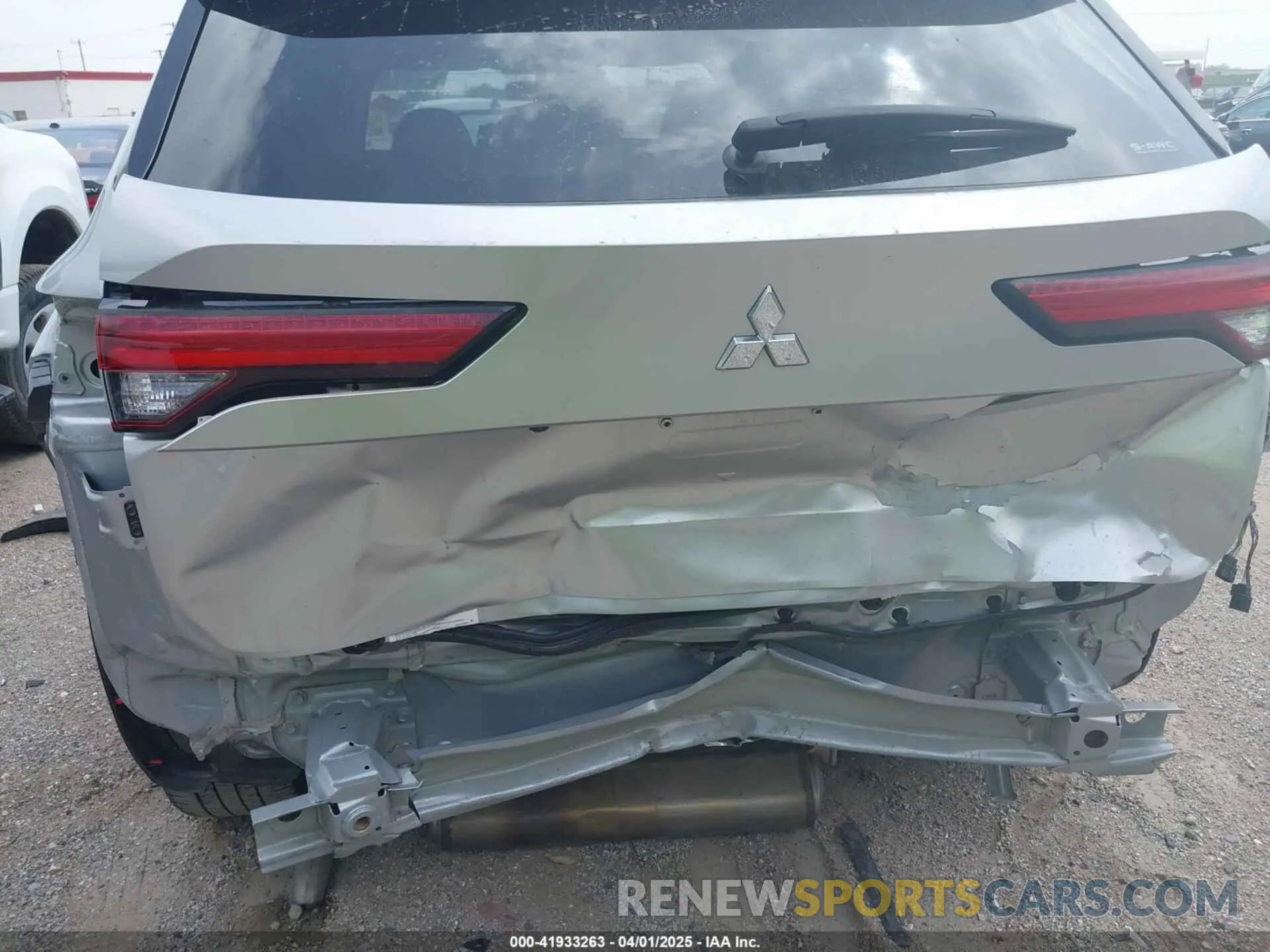 6 Photograph of a damaged car JA4J4VA80RZ043654 MITSUBISHI OUTLANDER 2024