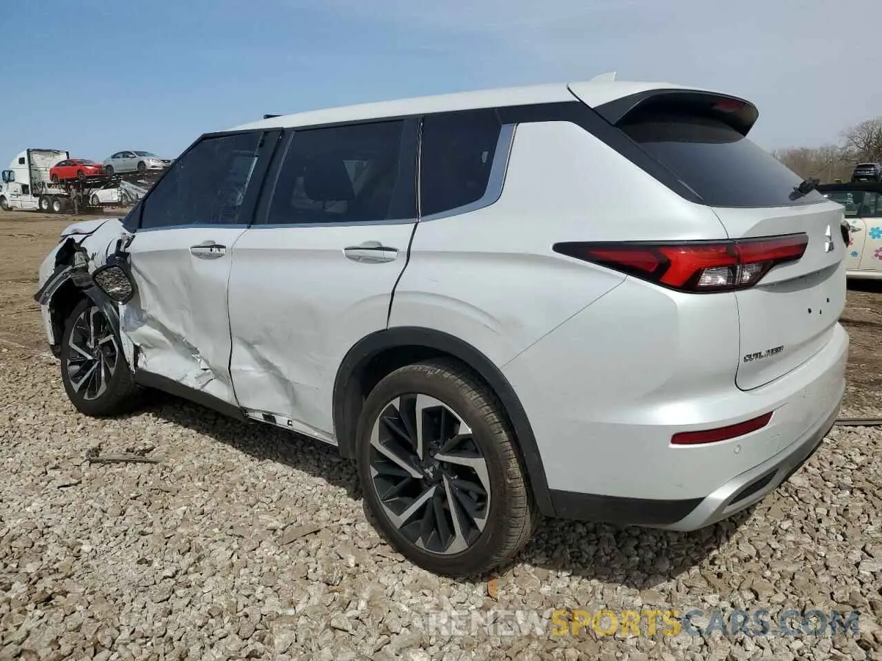2 Photograph of a damaged car JA4J4VA81RZ040178 MITSUBISHI OUTLANDER 2024