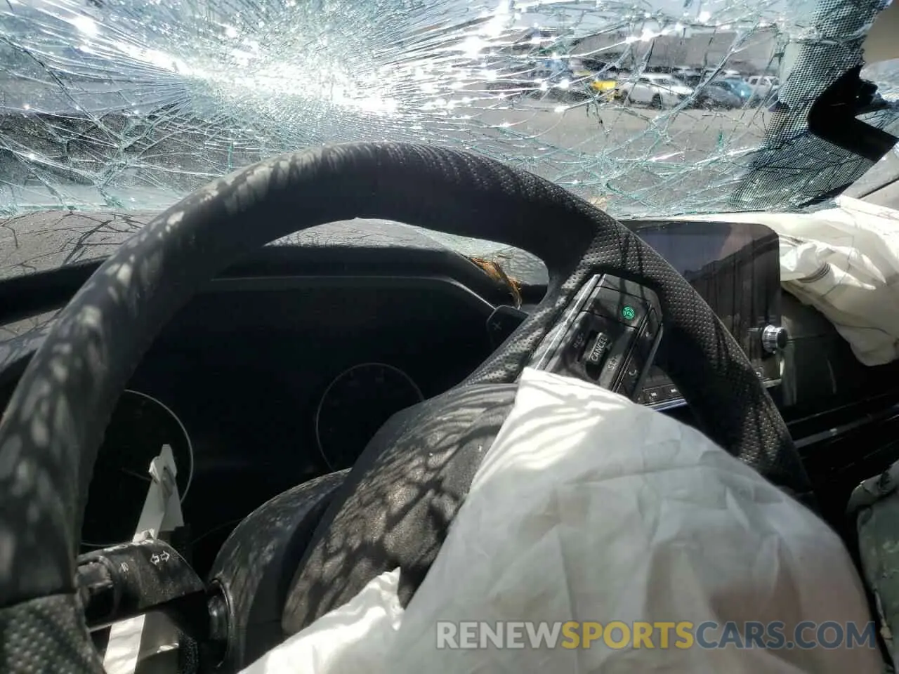 9 Photograph of a damaged car JA4J4VA81RZ085721 MITSUBISHI OUTLANDER 2024