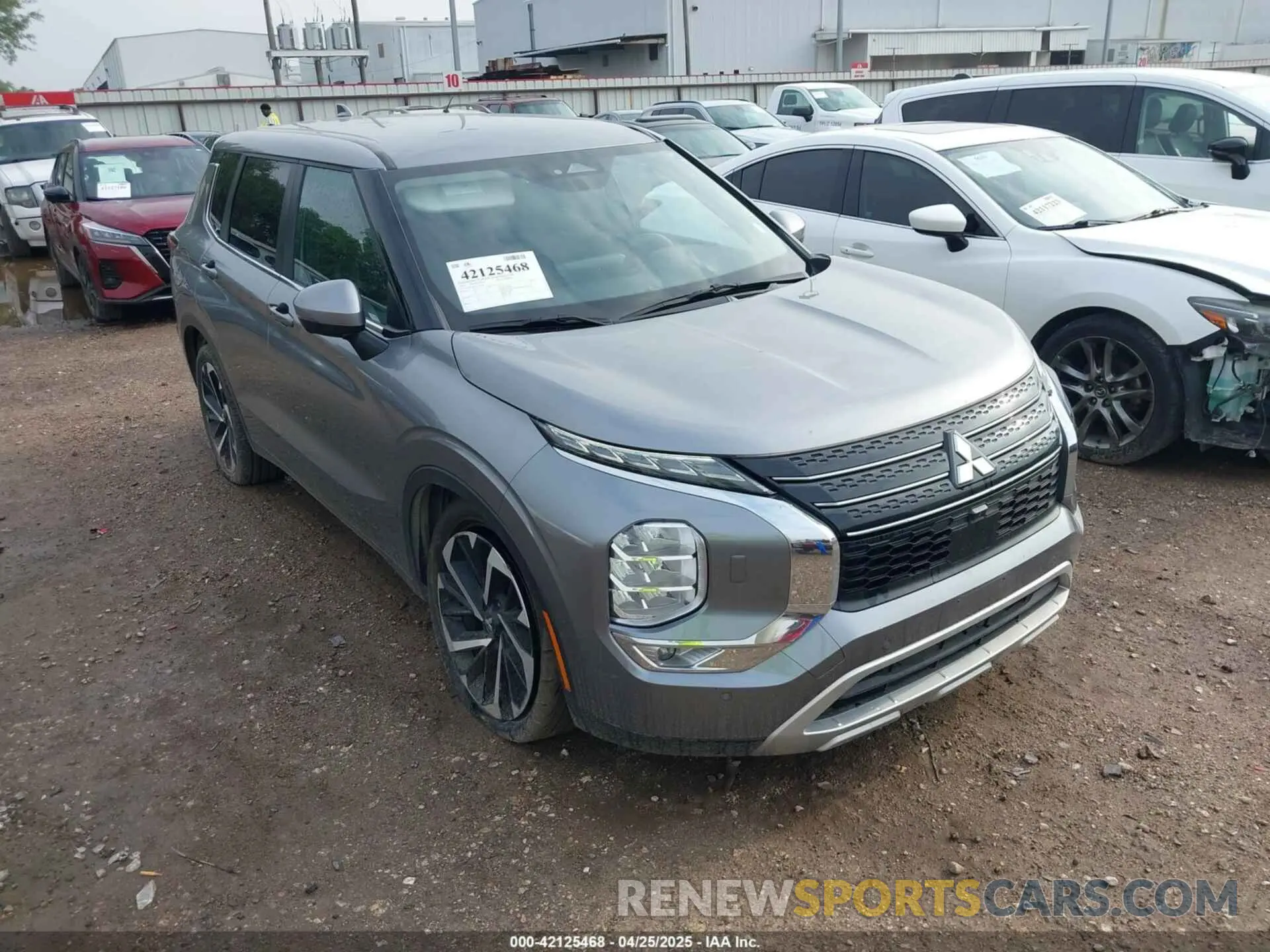 1 Photograph of a damaged car JA4J4VA82RZ027004 MITSUBISHI OUTLANDER 2024