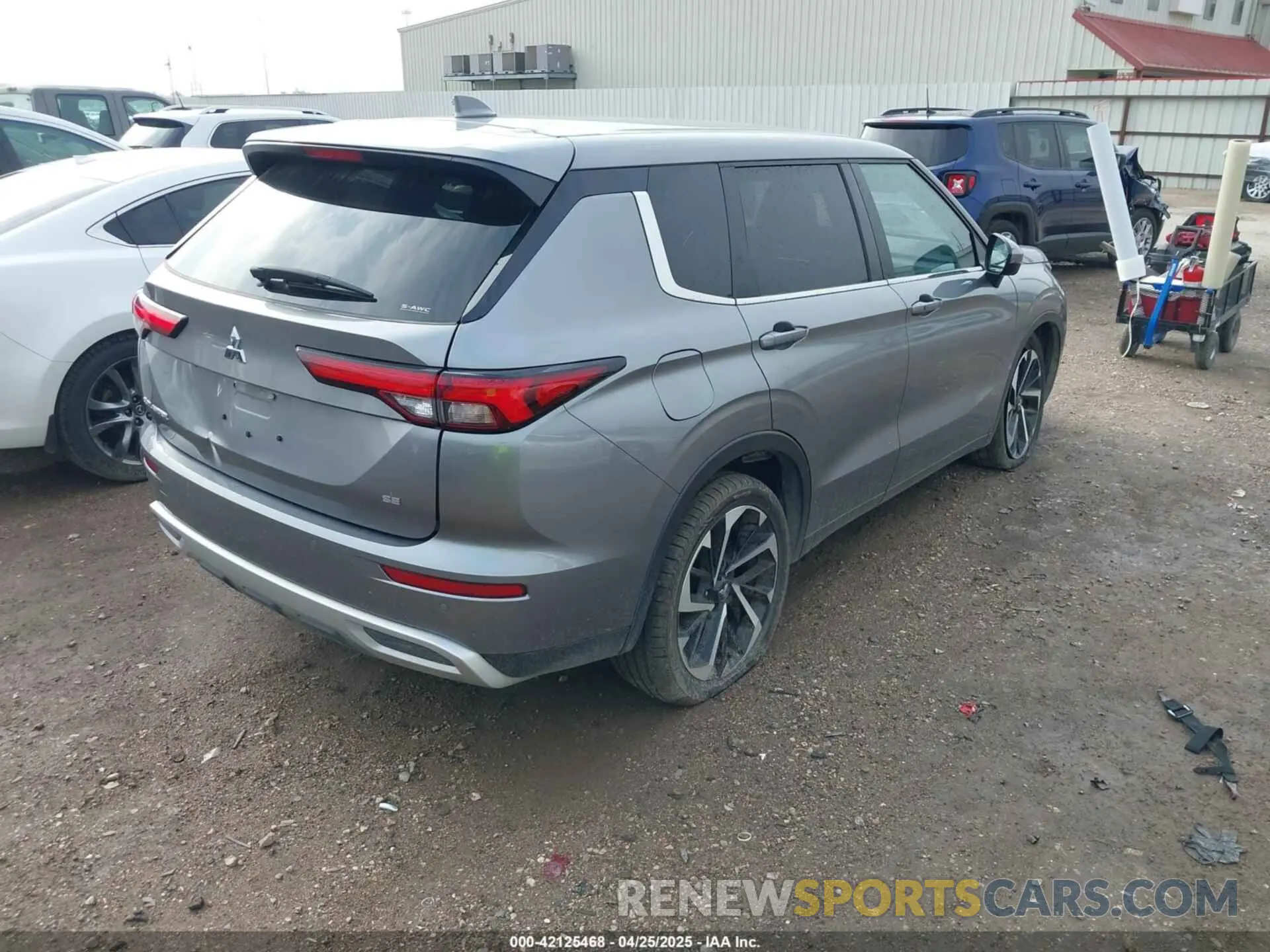 4 Photograph of a damaged car JA4J4VA82RZ027004 MITSUBISHI OUTLANDER 2024