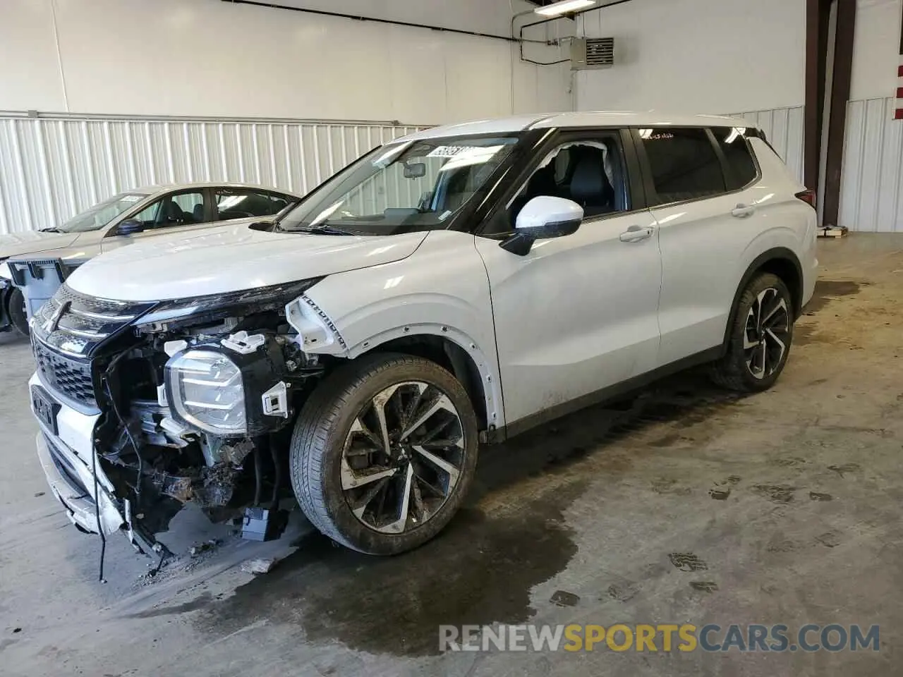 1 Photograph of a damaged car JA4J4VA83RZ044958 MITSUBISHI OUTLANDER 2024