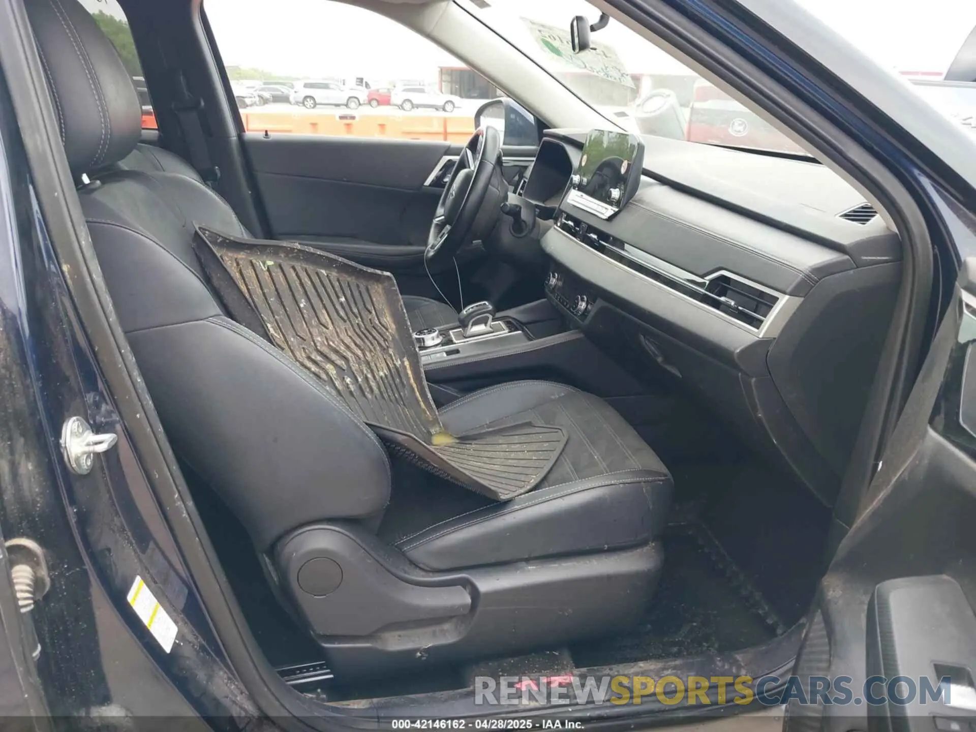 5 Photograph of a damaged car JA4J4VA83RZ069682 MITSUBISHI OUTLANDER 2024