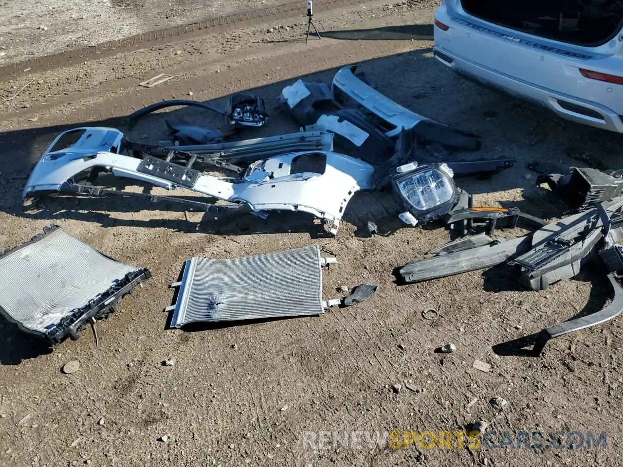 15 Photograph of a damaged car JA4J4VA84RZ027876 MITSUBISHI OUTLANDER 2024