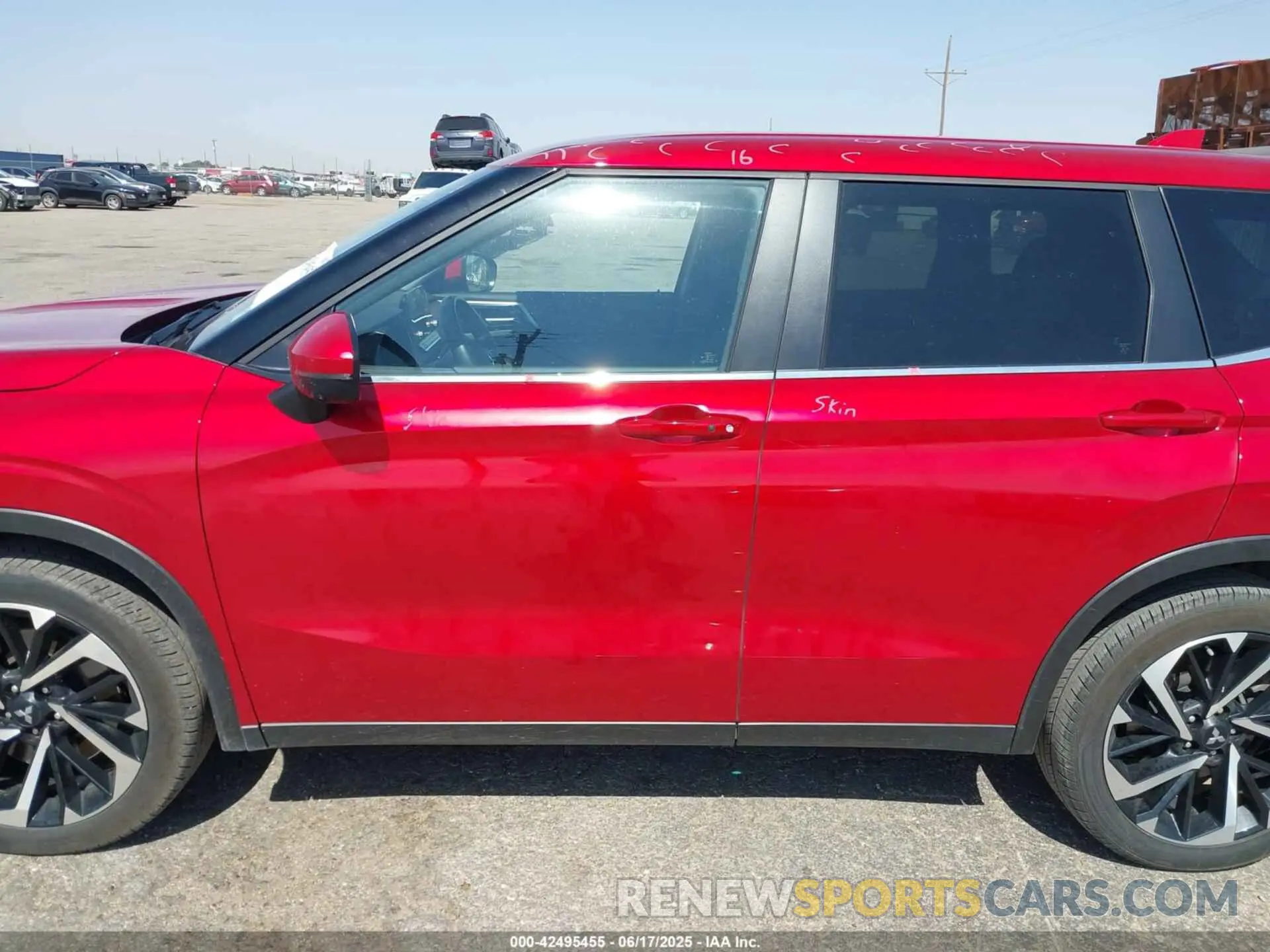 14 Photograph of a damaged car JA4J4VA84RZ071960 MITSUBISHI OUTLANDER 2024