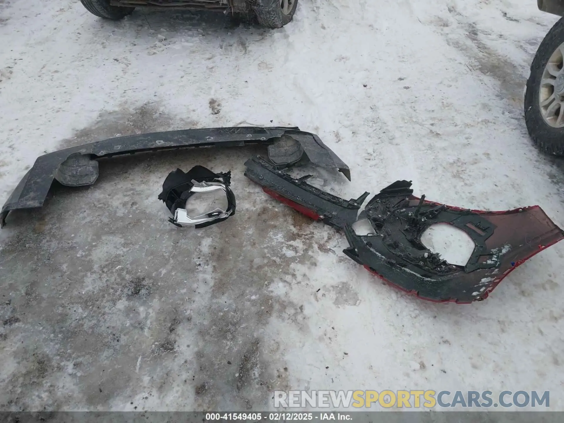 12 Photograph of a damaged car JA4J4VA85RZ054990 MITSUBISHI OUTLANDER 2024