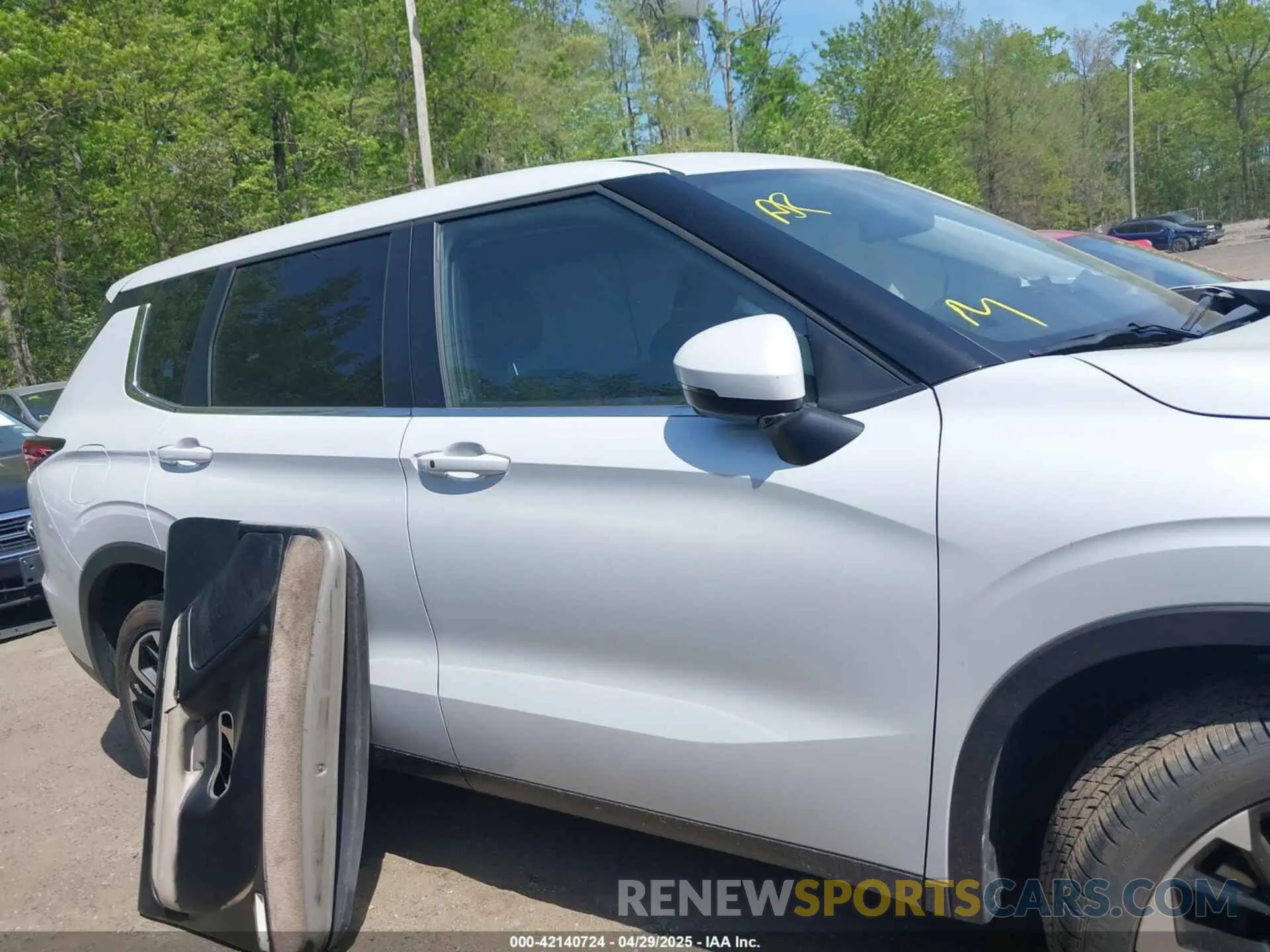 13 Photograph of a damaged car JA4J4VA86RZ049734 MITSUBISHI OUTLANDER 2024