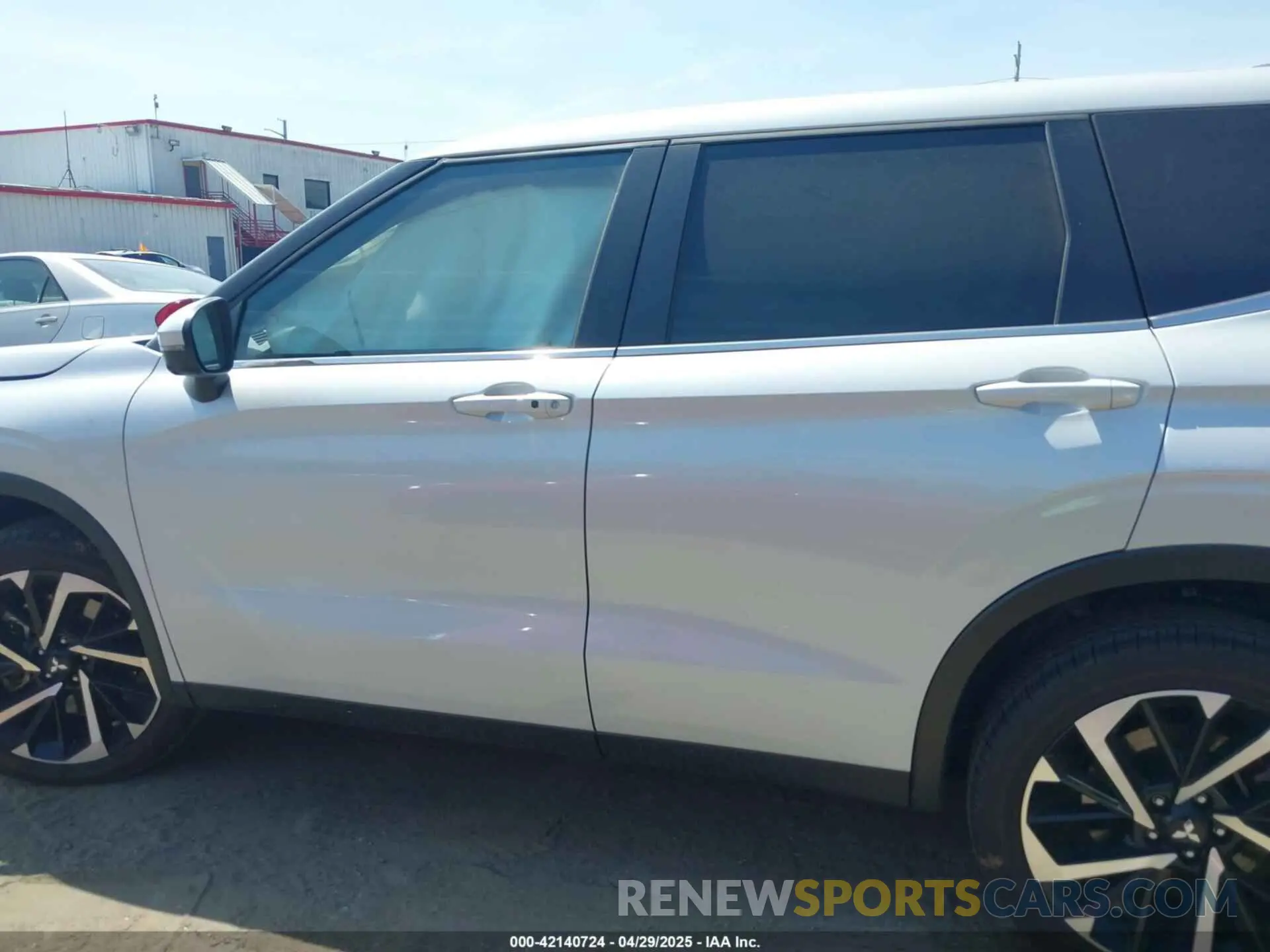 14 Photograph of a damaged car JA4J4VA86RZ049734 MITSUBISHI OUTLANDER 2024