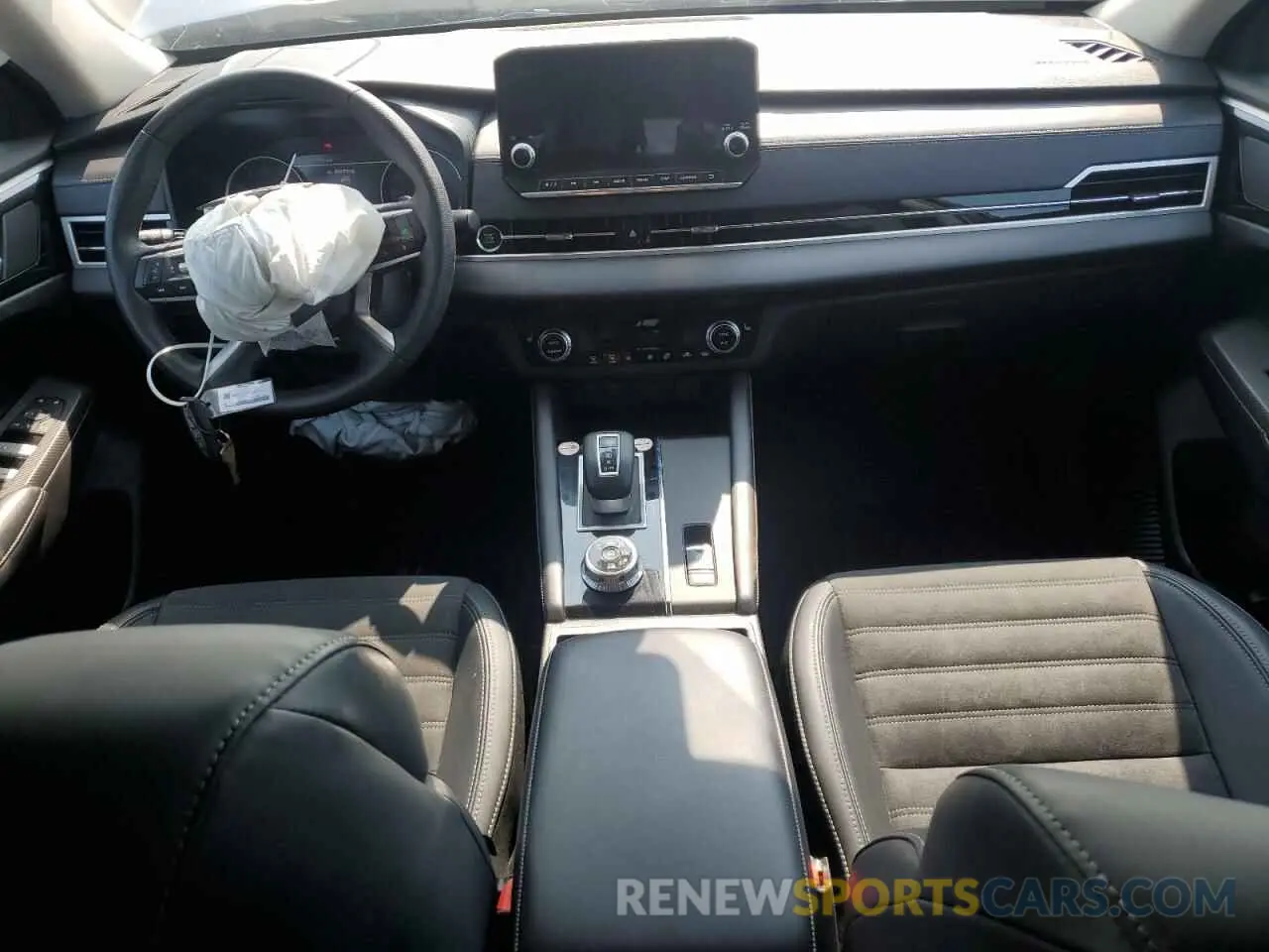 8 Photograph of a damaged car JA4J4VA86RZ059342 MITSUBISHI OUTLANDER 2024