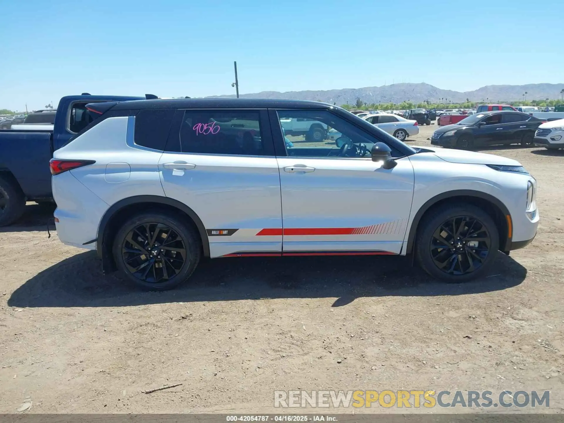 13 Photograph of a damaged car JA4J4VA86RZ087576 MITSUBISHI OUTLANDER 2024
