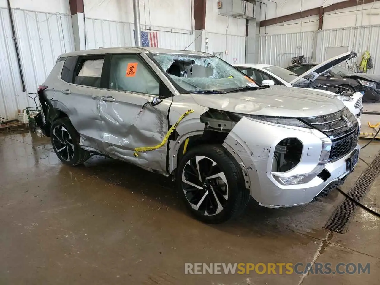 4 Photograph of a damaged car JA4J4VA86RZ088954 MITSUBISHI OUTLANDER 2024