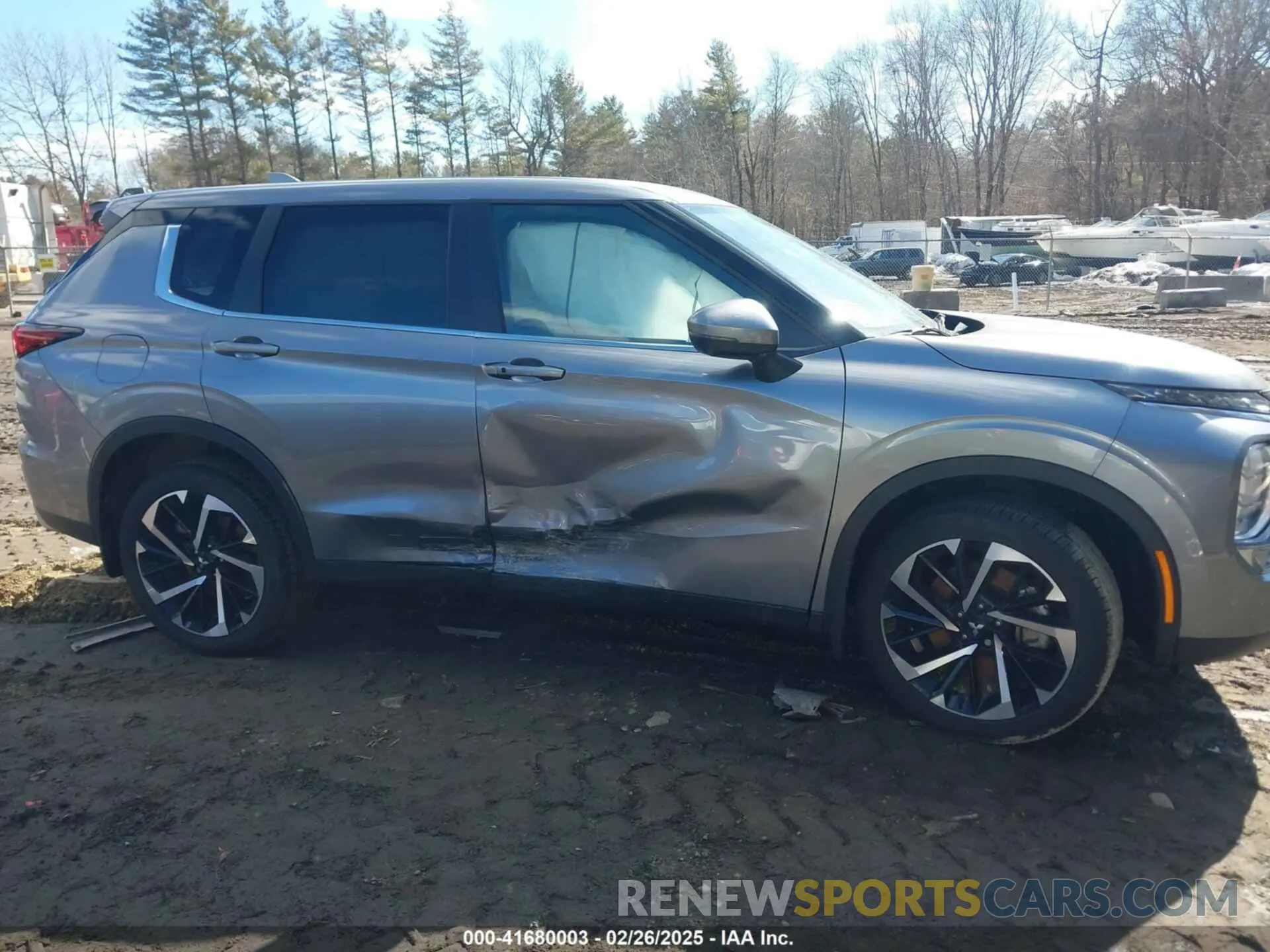 12 Photograph of a damaged car JA4J4VA87RZ012787 MITSUBISHI OUTLANDER 2024