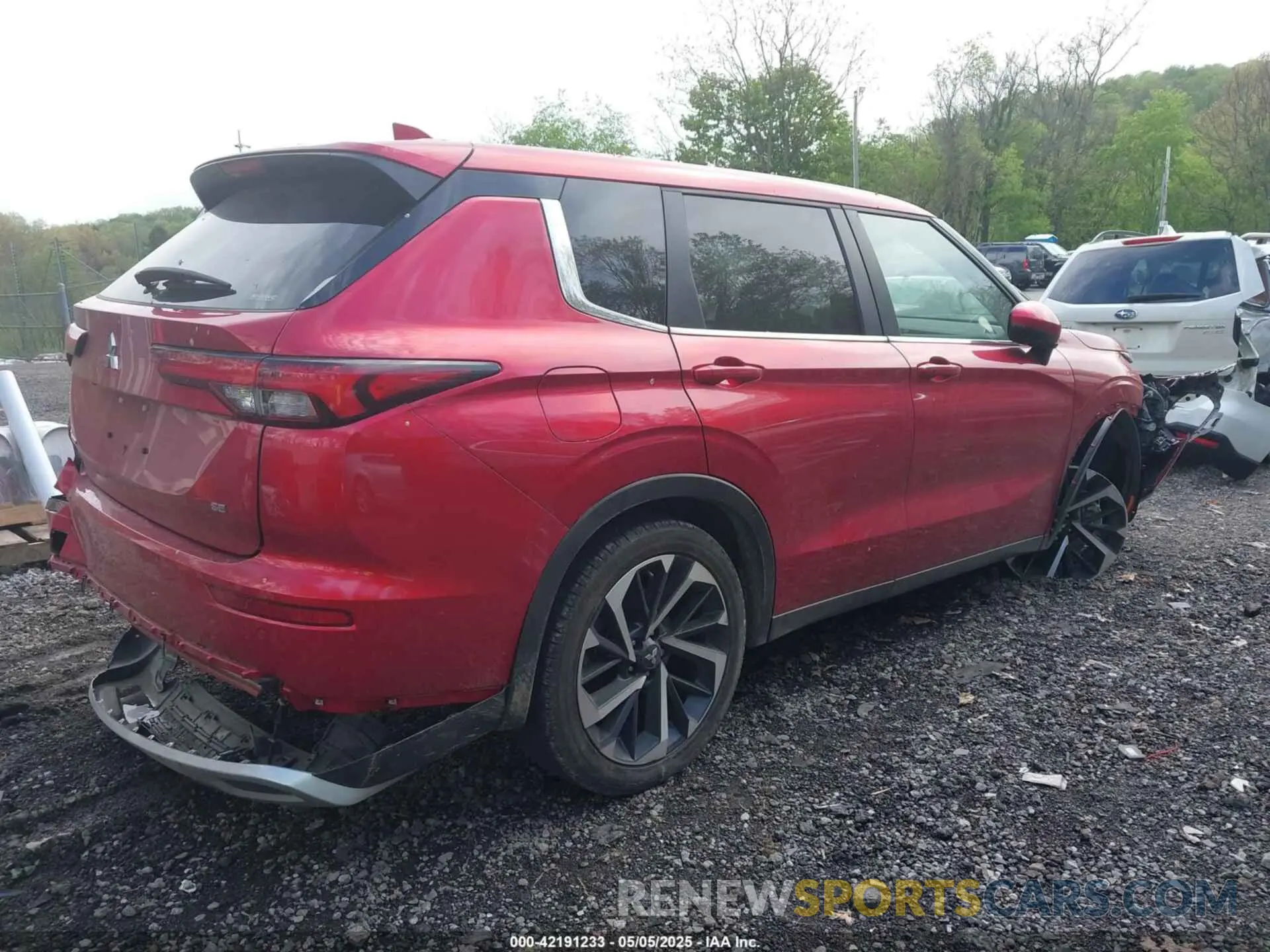 4 Photograph of a damaged car JA4J4VA87RZ052447 MITSUBISHI OUTLANDER 2024
