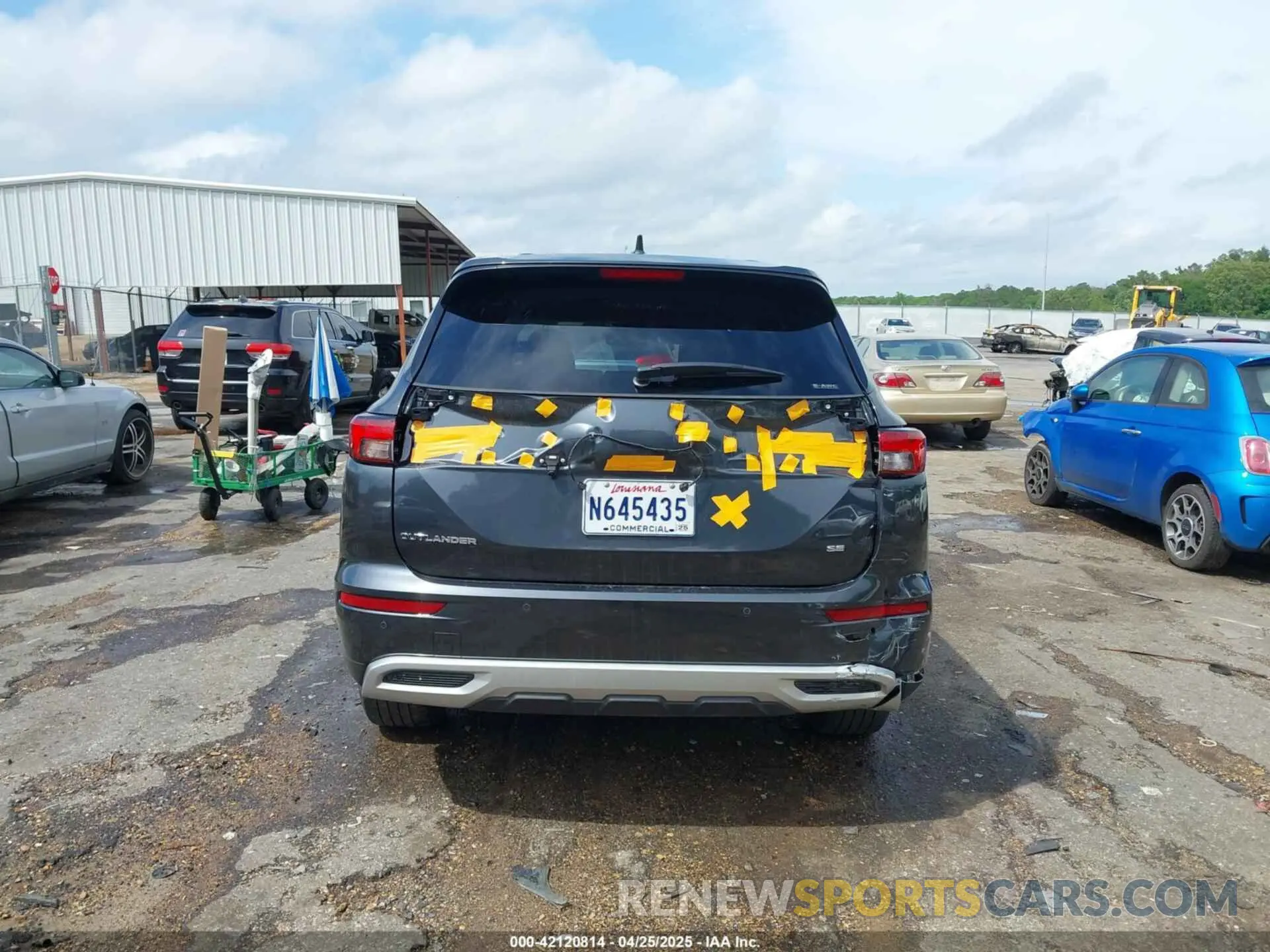 16 Photograph of a damaged car JA4J4VA87RZ071922 MITSUBISHI OUTLANDER 2024