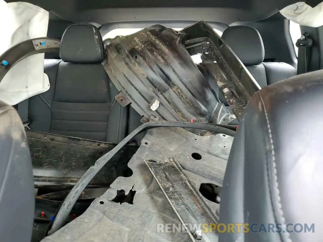 10 Photograph of a damaged car JA4J4VA88RZ035804 MITSUBISHI OUTLANDER 2024