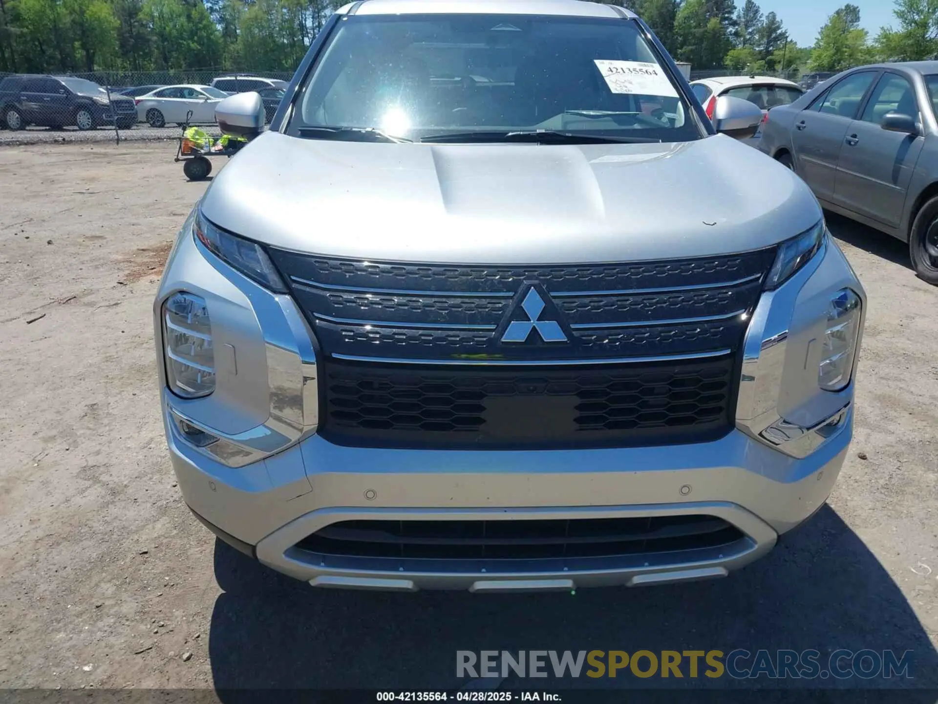 12 Photograph of a damaged car JA4J4VA89RZ071176 MITSUBISHI OUTLANDER 2024