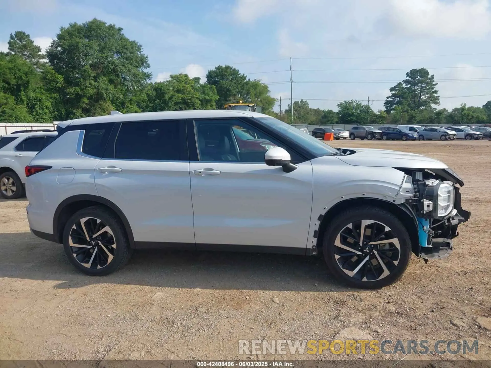 14 Photograph of a damaged car JA4J4VA8XRZ029907 MITSUBISHI OUTLANDER 2024