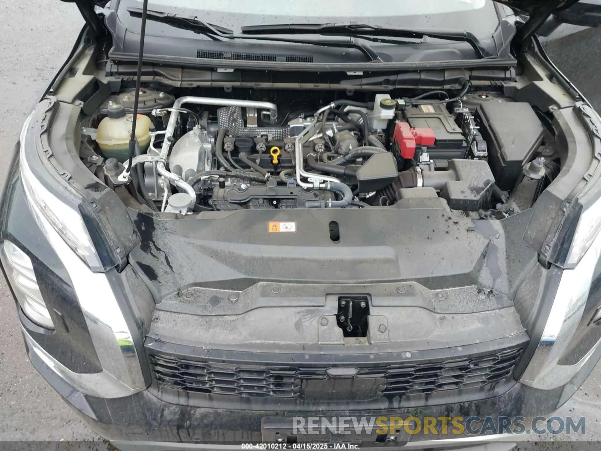 10 Photograph of a damaged car JA4J4WA86RZ039386 MITSUBISHI OUTLANDER 2024