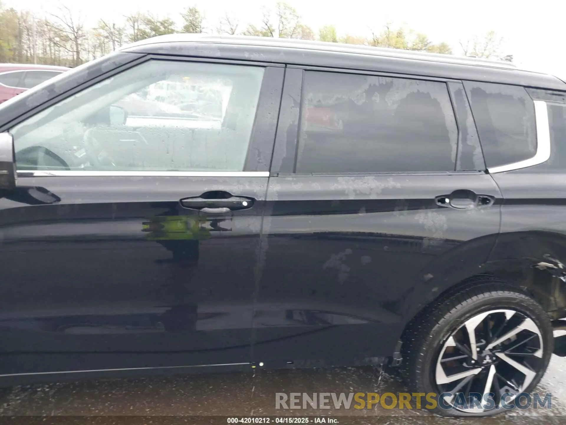 15 Photograph of a damaged car JA4J4WA86RZ039386 MITSUBISHI OUTLANDER 2024