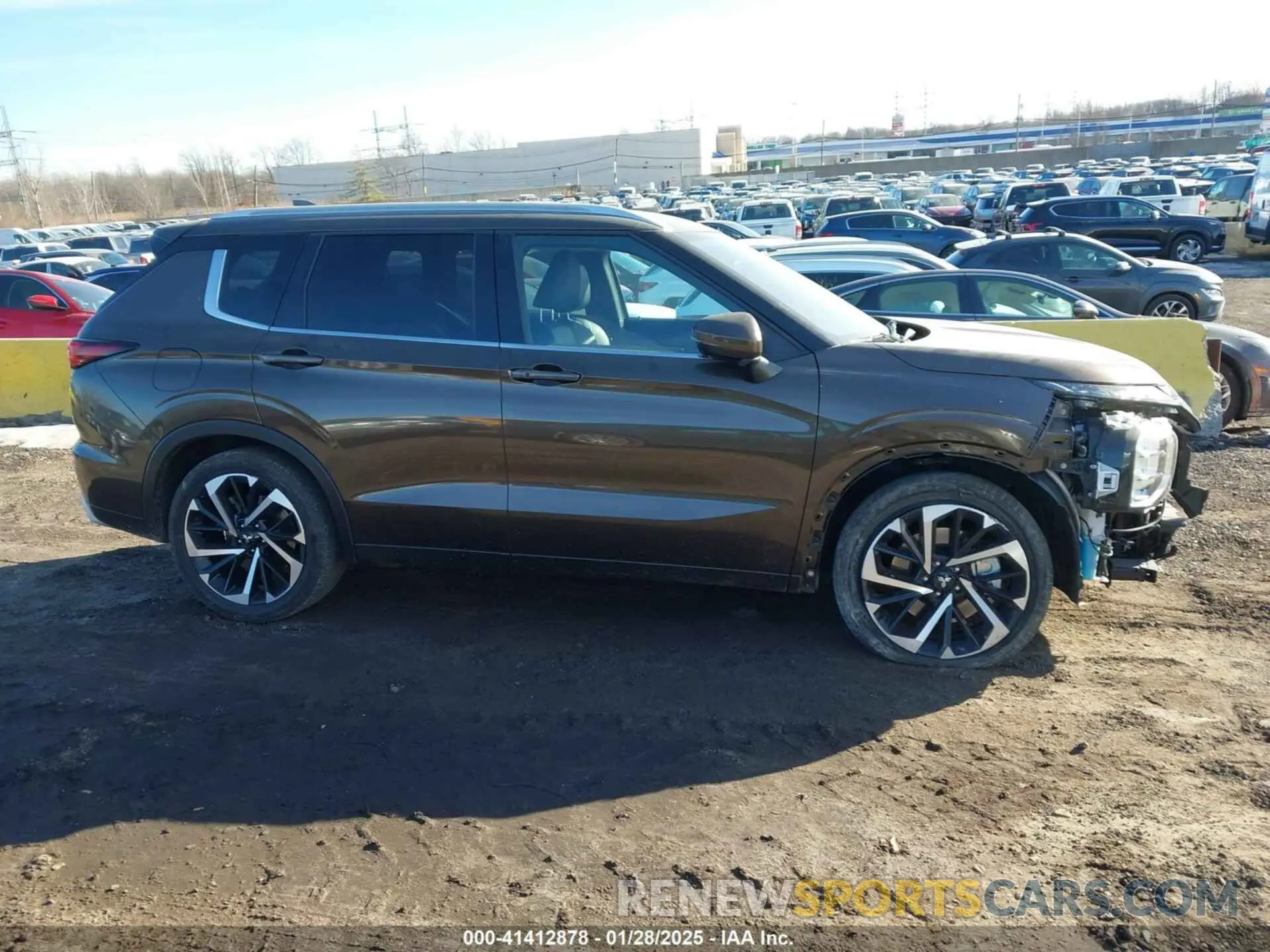 13 Photograph of a damaged car JA4J4WA89RZ035560 MITSUBISHI OUTLANDER 2024