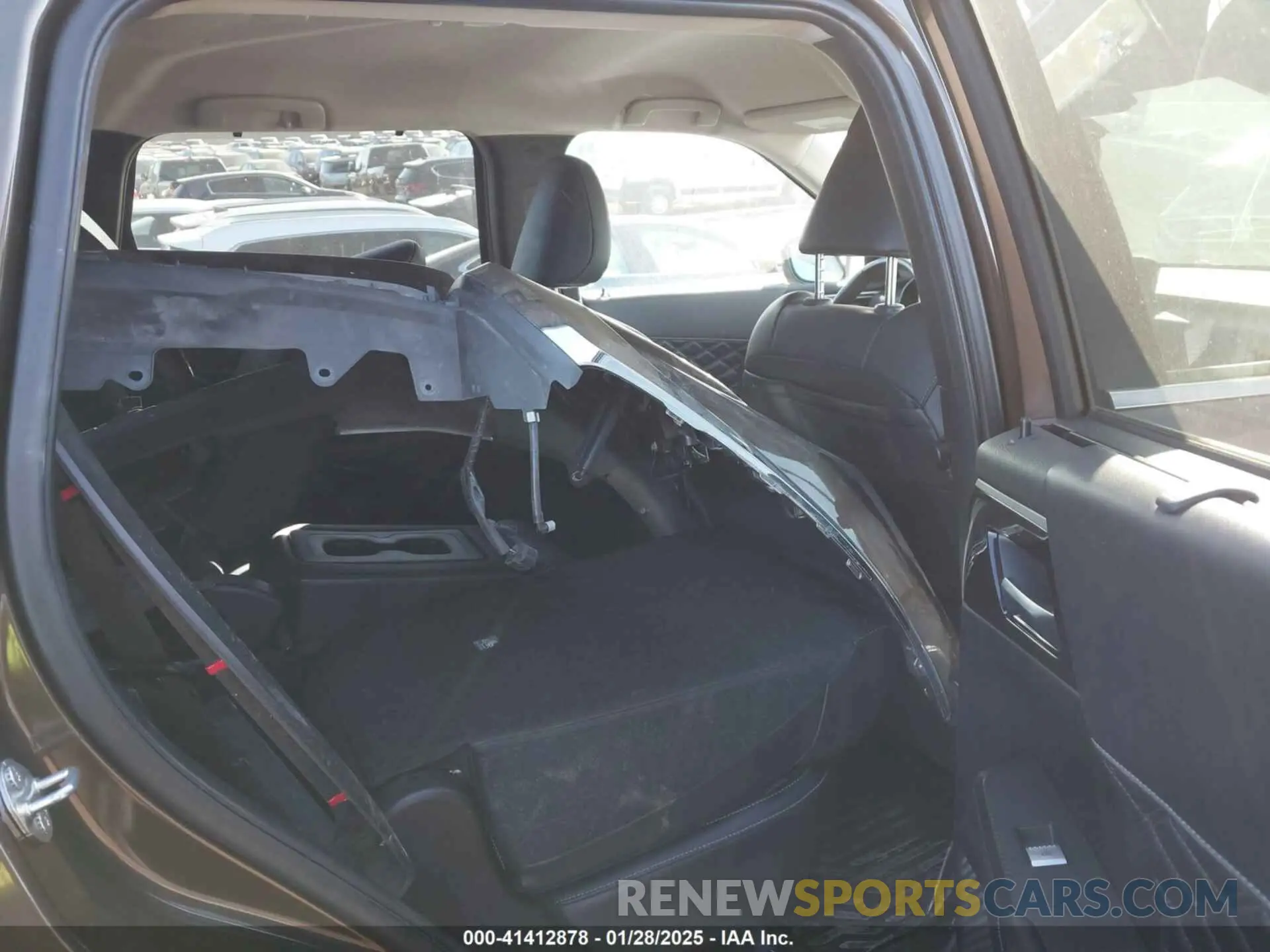 8 Photograph of a damaged car JA4J4WA89RZ035560 MITSUBISHI OUTLANDER 2024