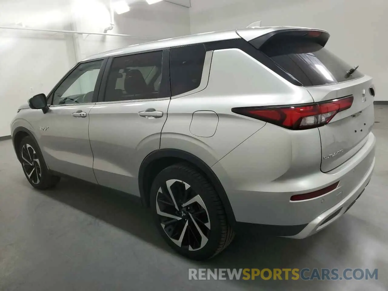 2 Photograph of a damaged car JA4T5VA92RZ065699 MITSUBISHI OUTLANDER 2024