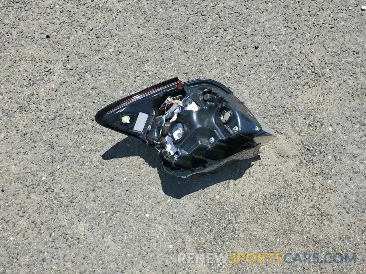 13 Photograph of a damaged car JA4ARUAU9SU002130 MITSUBISHI OUTLANDER 2025