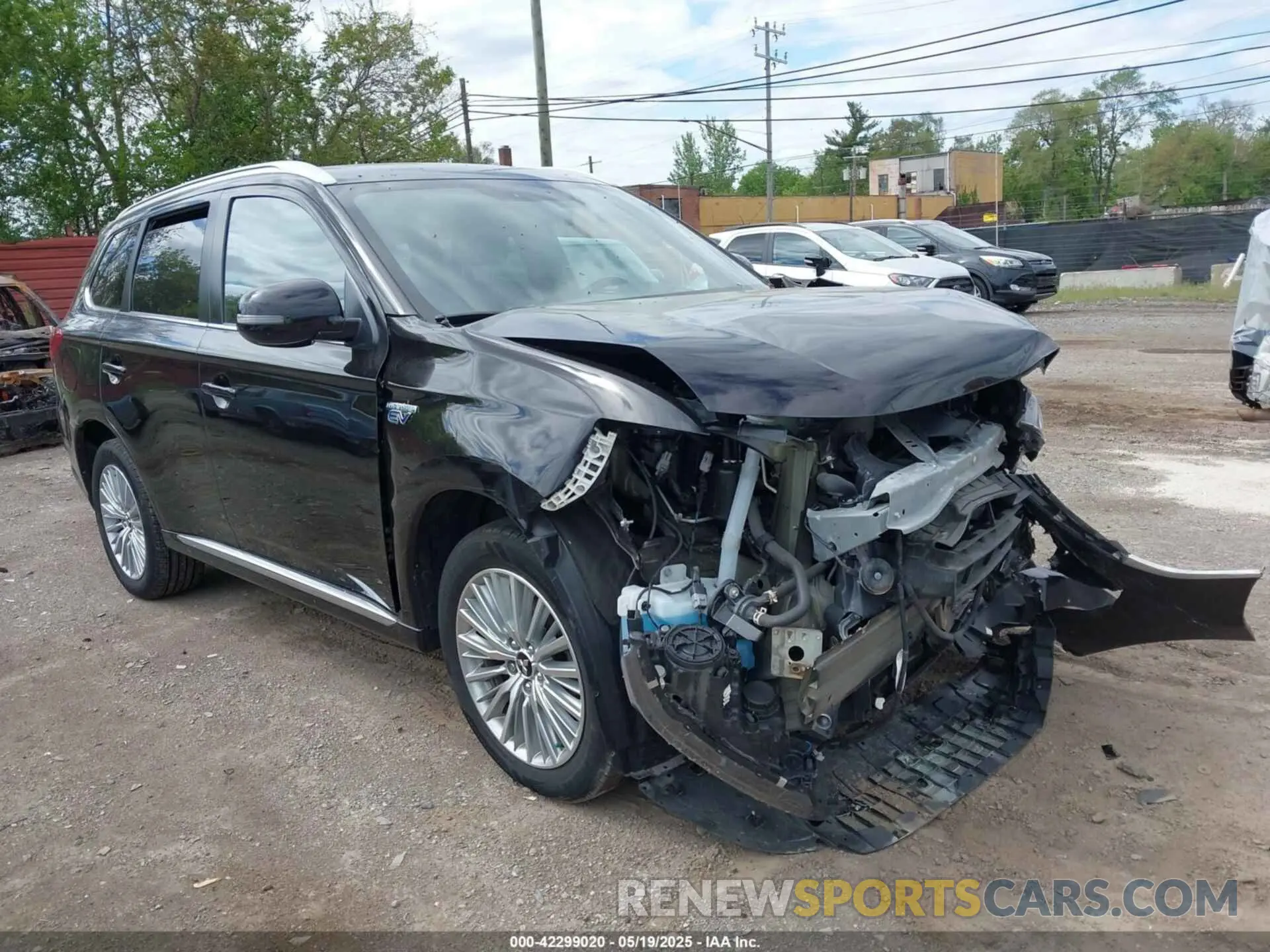 1 Photograph of a damaged car JA4J24A55KZ037103 MITSUBISHI OUTLANDER PHEV 2019