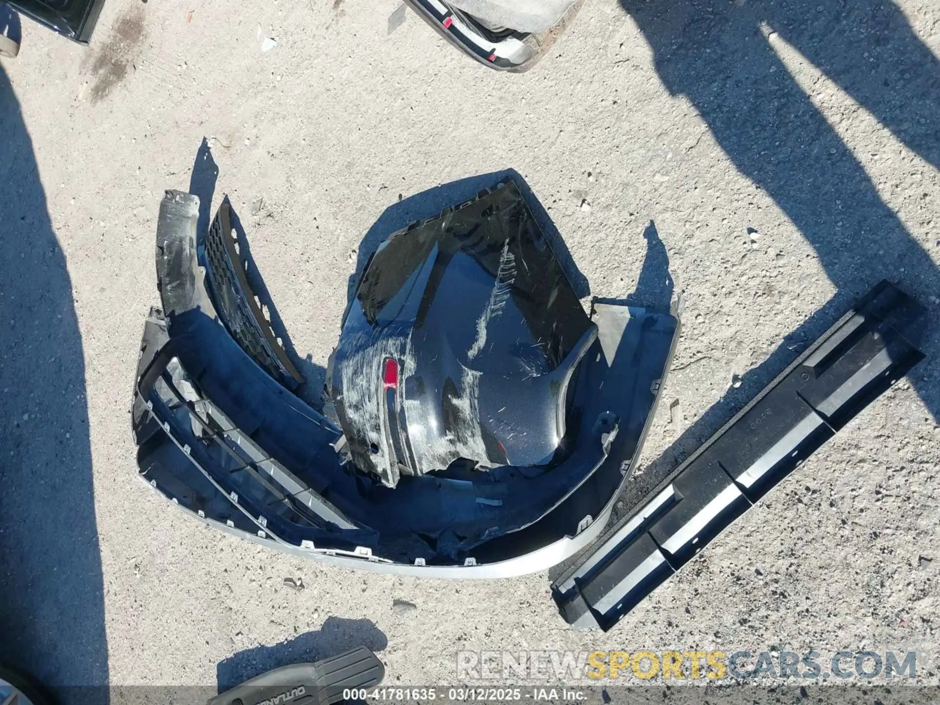11 Photograph of a damaged car JA4T5UA94PZ036602 MITSUBISHI OUTLANDER PHEV 2023