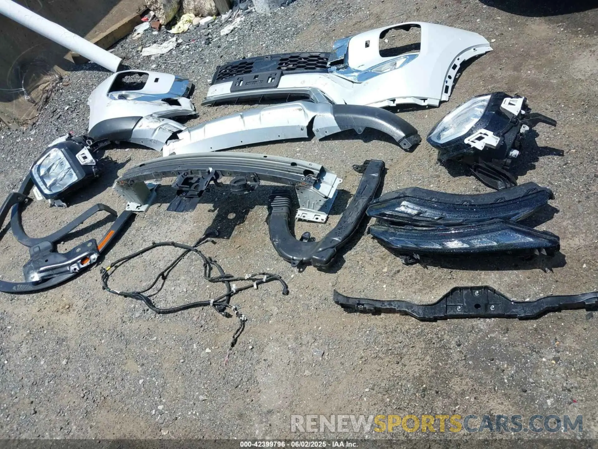 12 Photograph of a damaged car JA4T5UA96PZ027710 MITSUBISHI OUTLANDER PHEV 2023