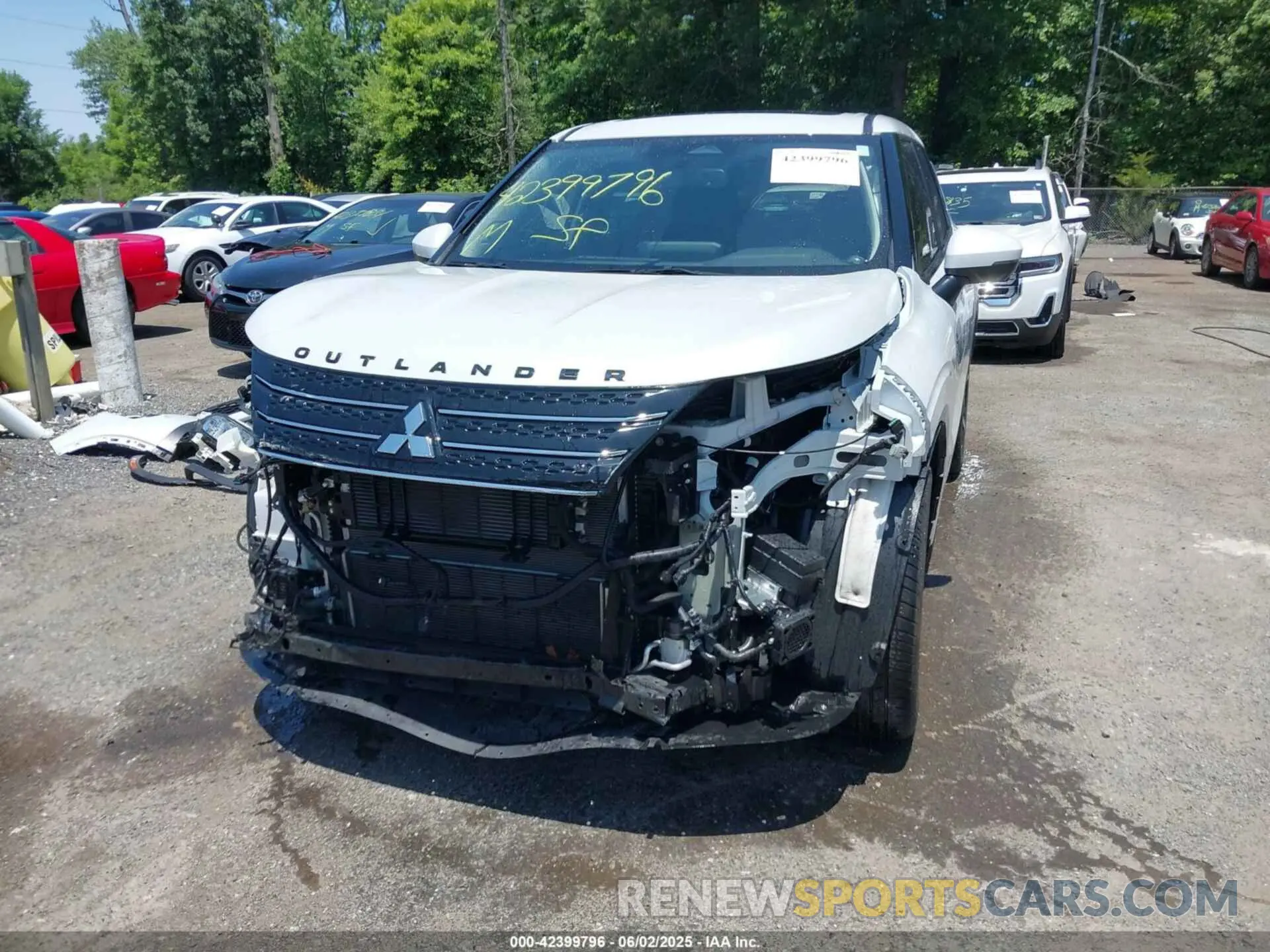 6 Photograph of a damaged car JA4T5UA96PZ027710 MITSUBISHI OUTLANDER PHEV 2023